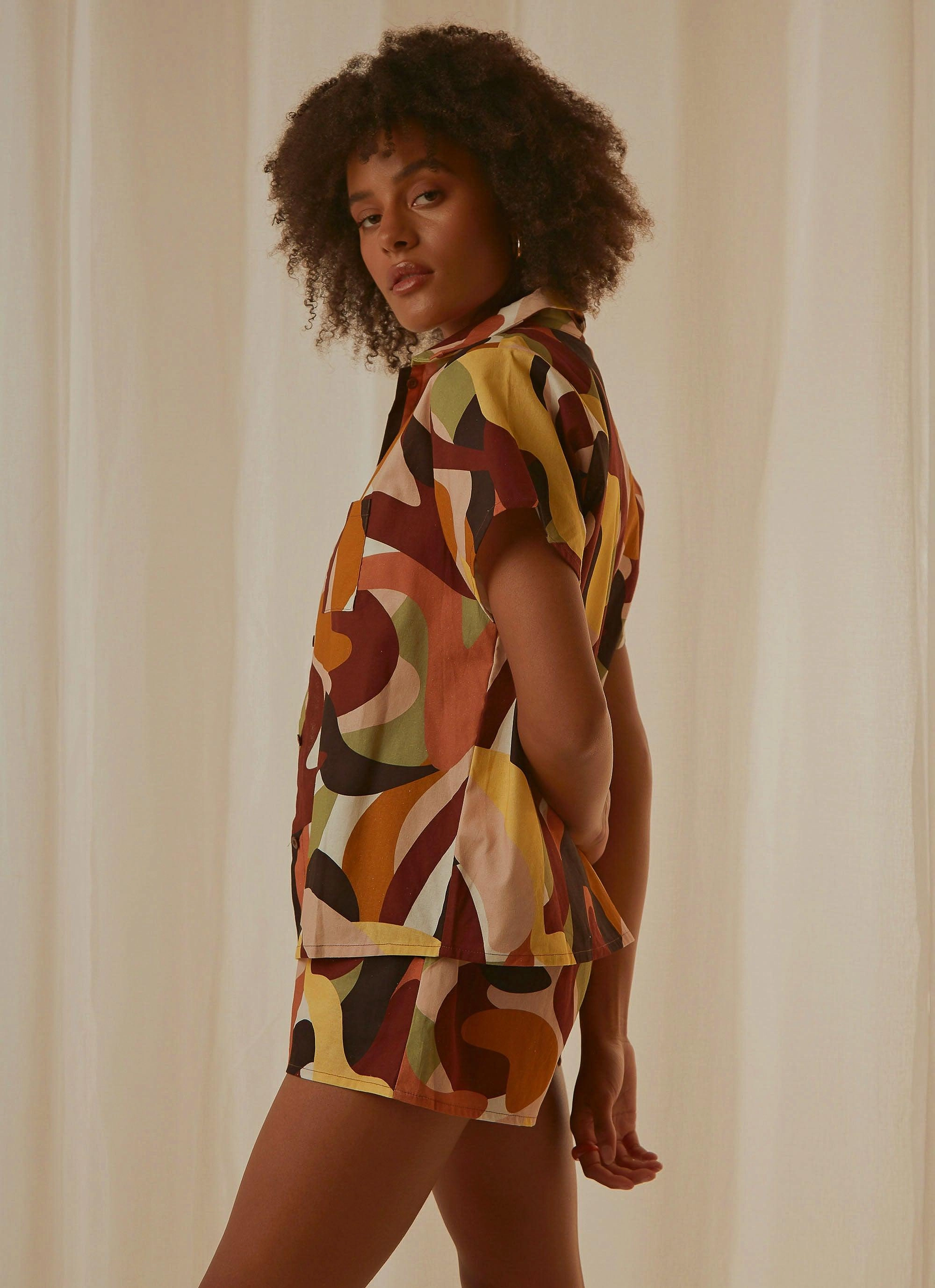 Paloma Shirt - Tropicola Chic Tee