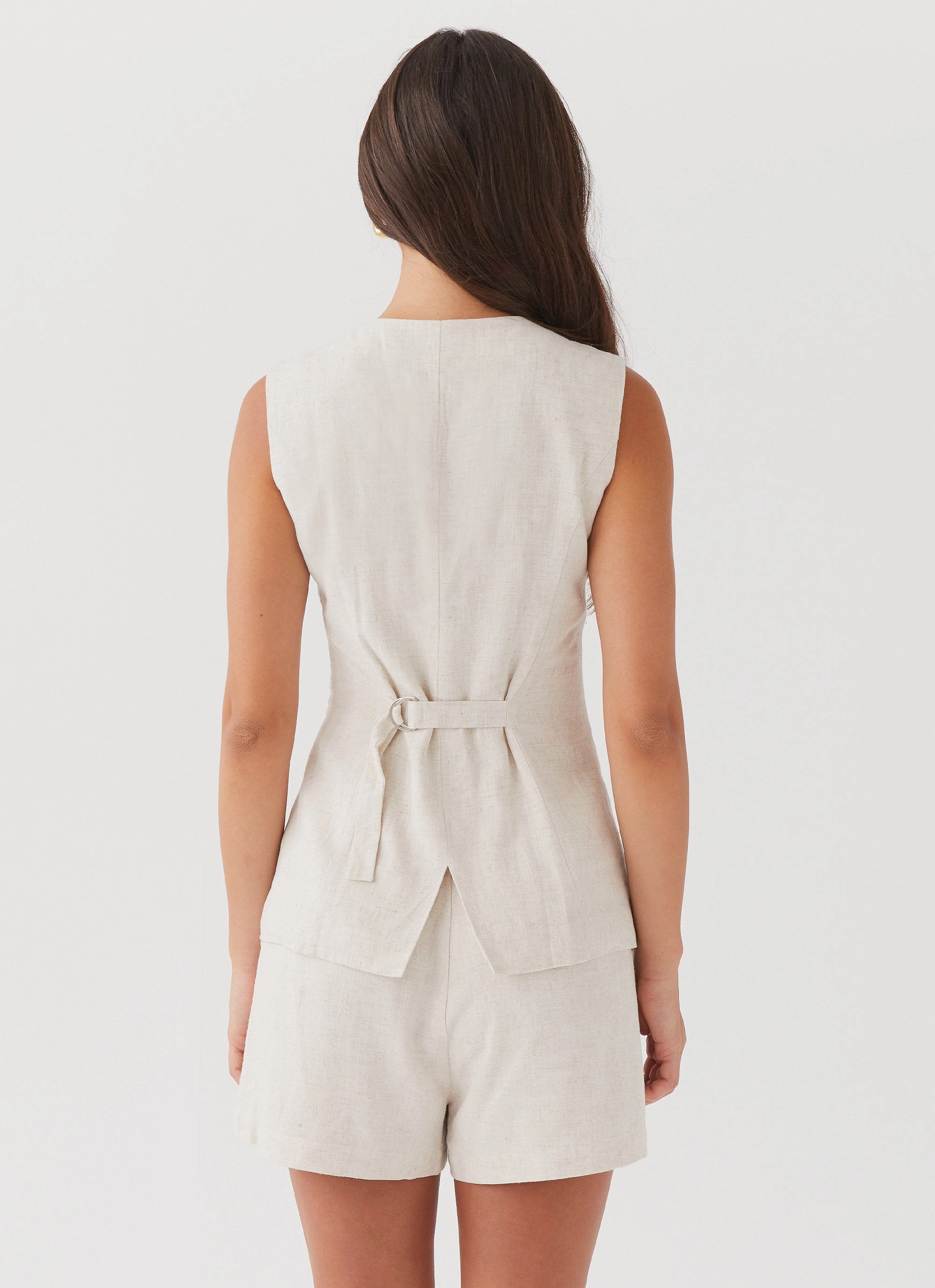 Practical Fit Breathable Wear Fit Born For Bordeaux Linen Vest - Oatmeal