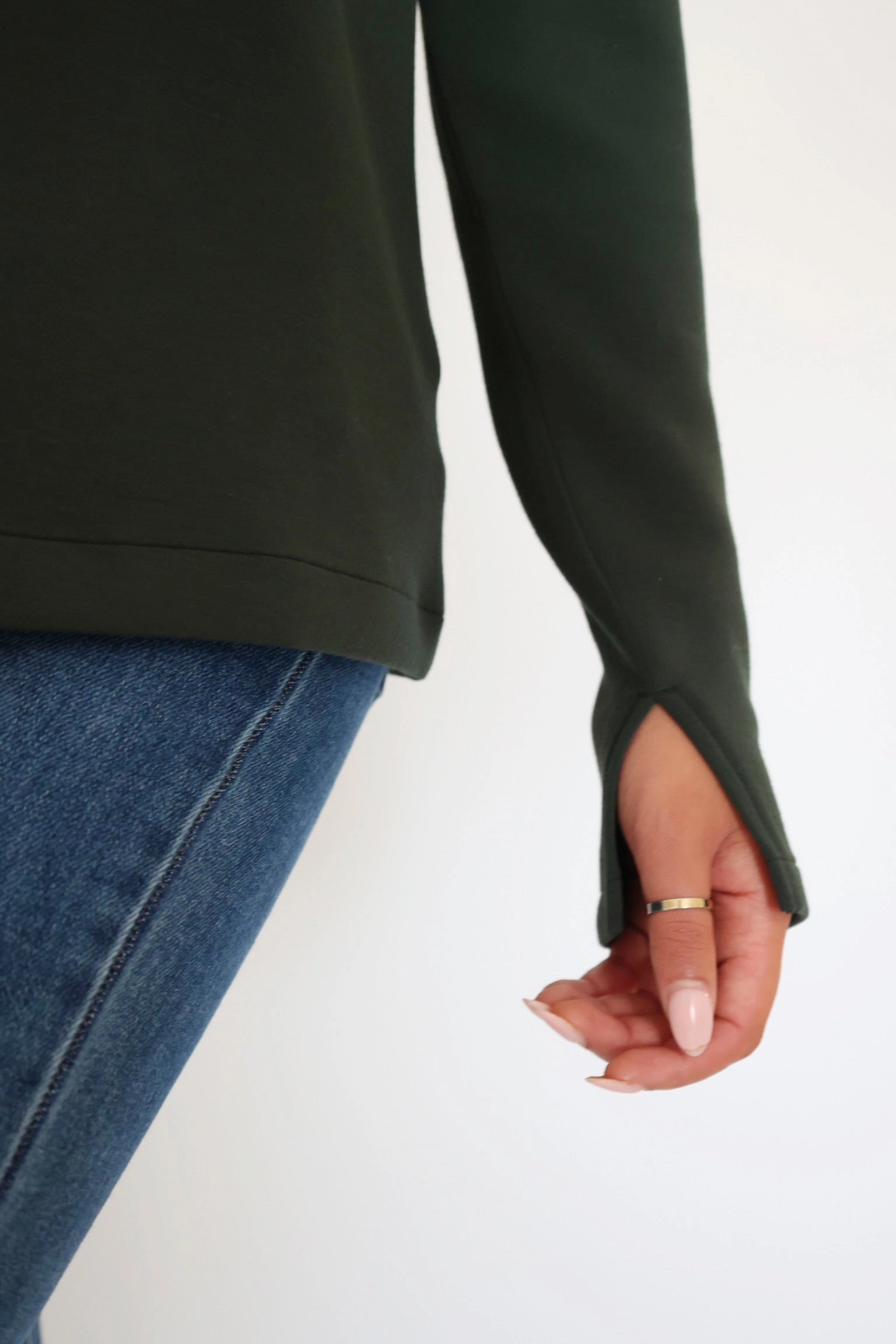 StretchTechnology HighCollar Design AirEssentials Mock Pullover- Essex Green (FINAL SALE)