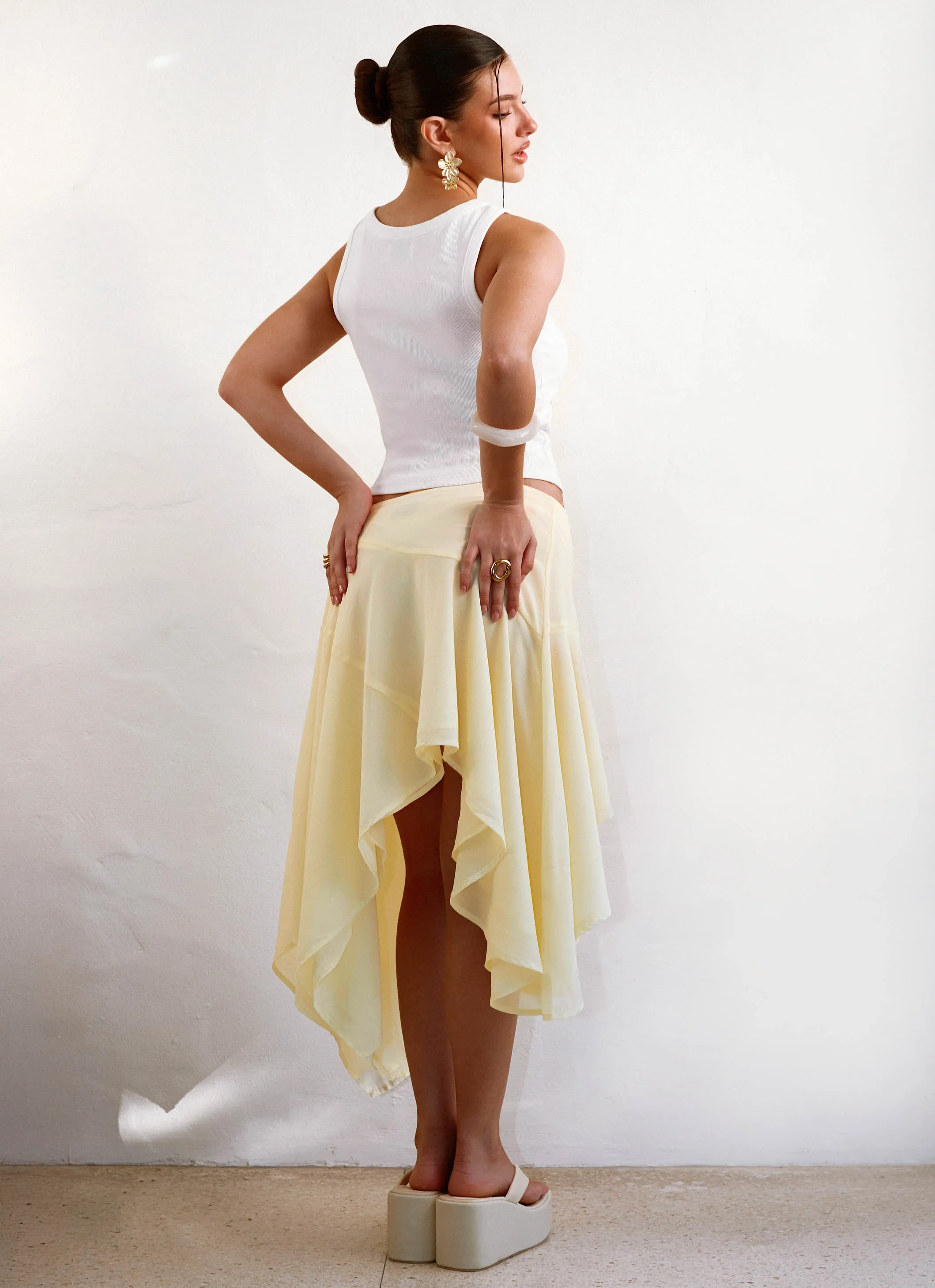 Breathable Material Kia Low Rise Asymmetrical Midi Skirt - Yellow