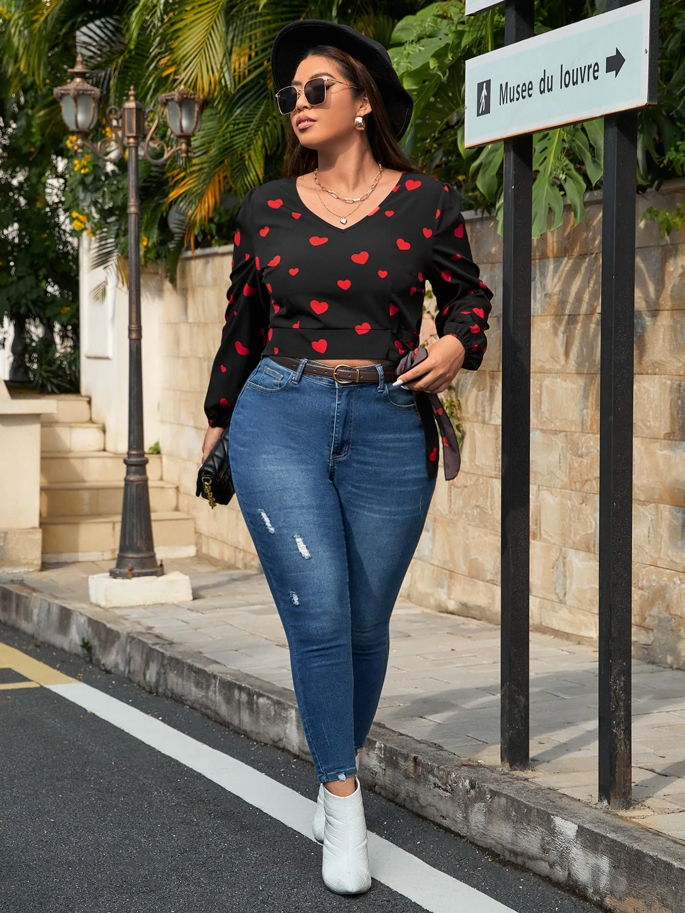 All Over Print Knot Long Sleeve V Neck Crop Plus Size Blouse