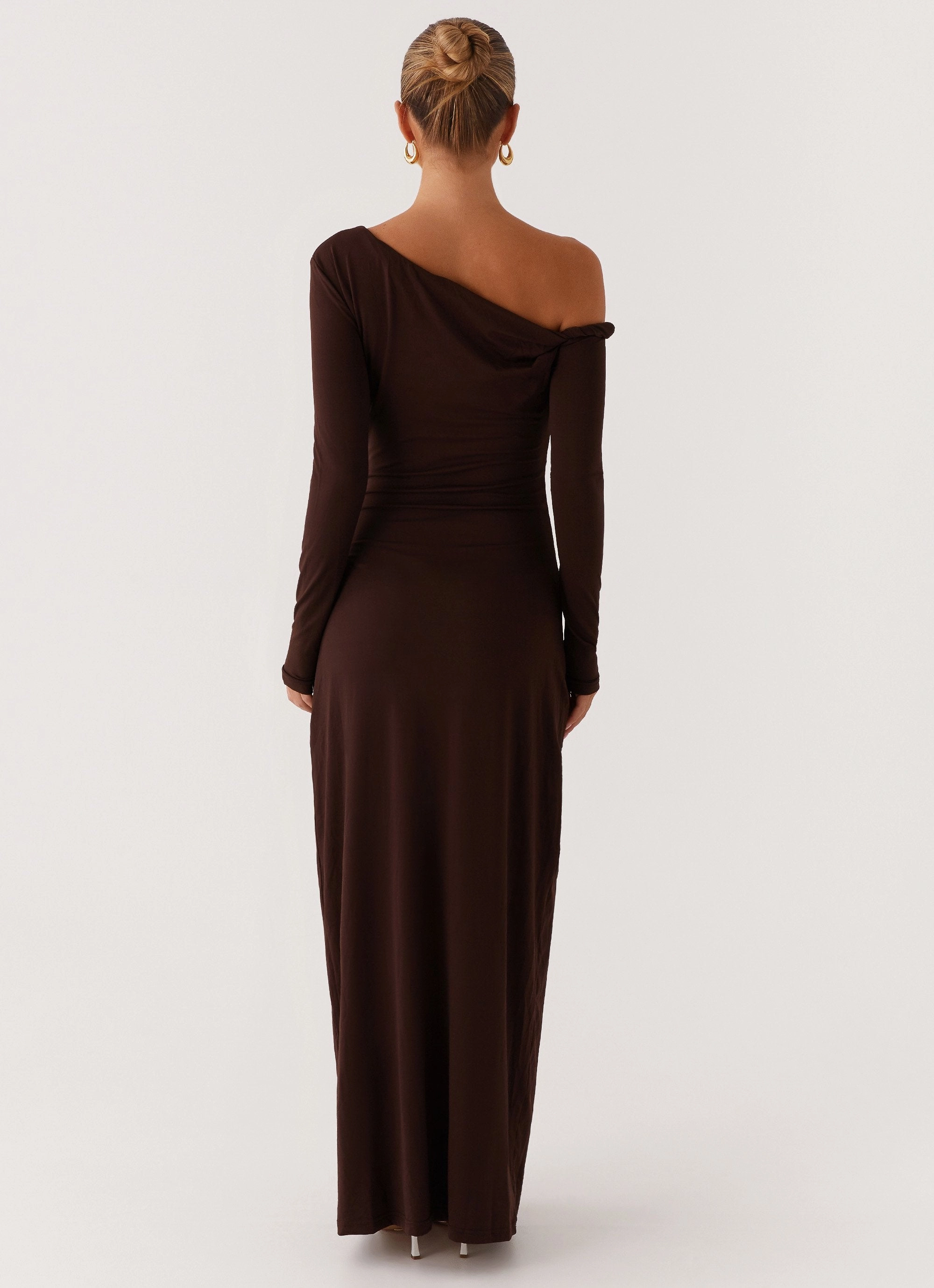 Jordana Twist Maxi Dress - Brown Basic essential
