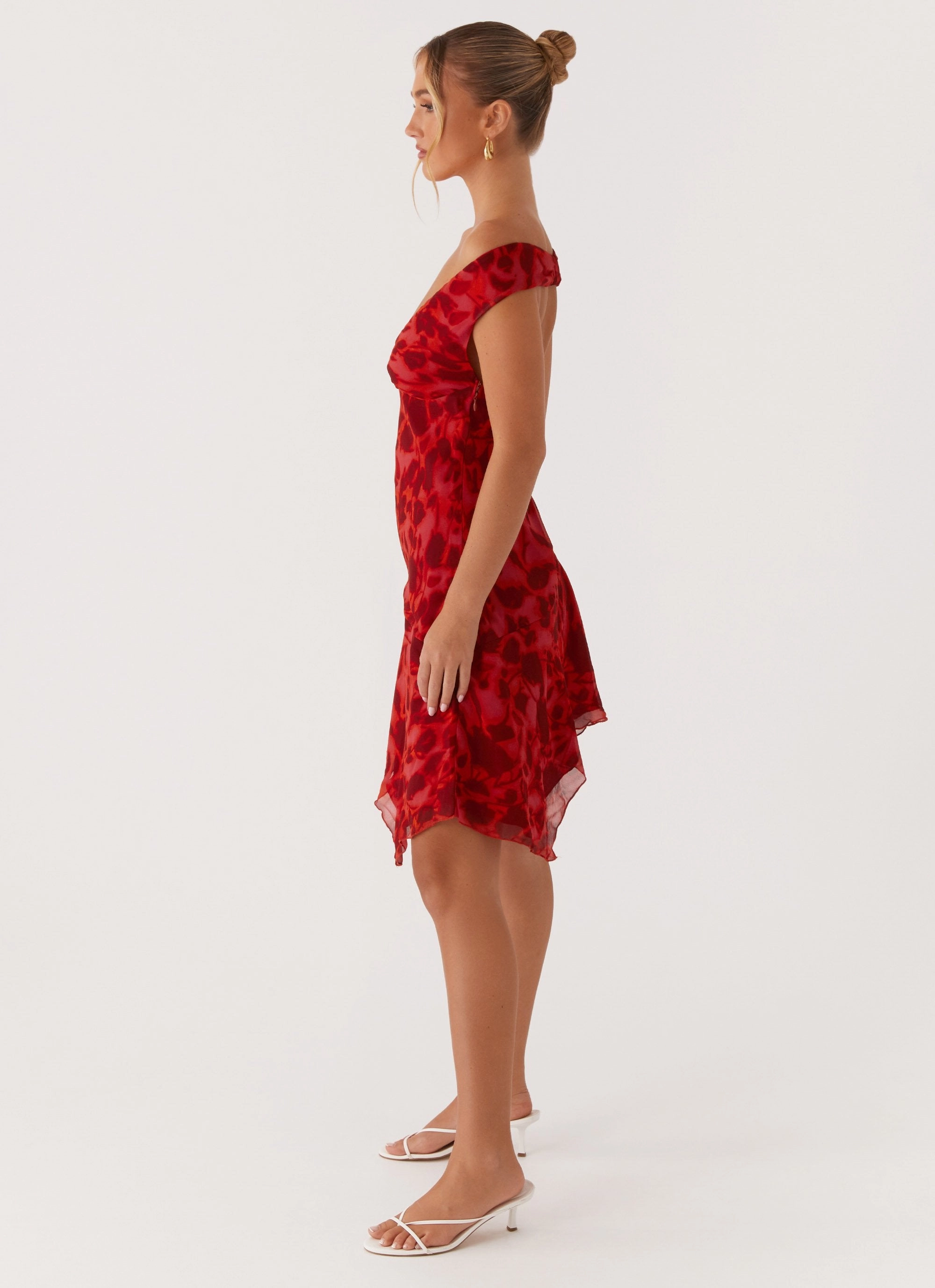 Alma Mini Dress - Deep Red Floral Elegant Outline Clean Chic