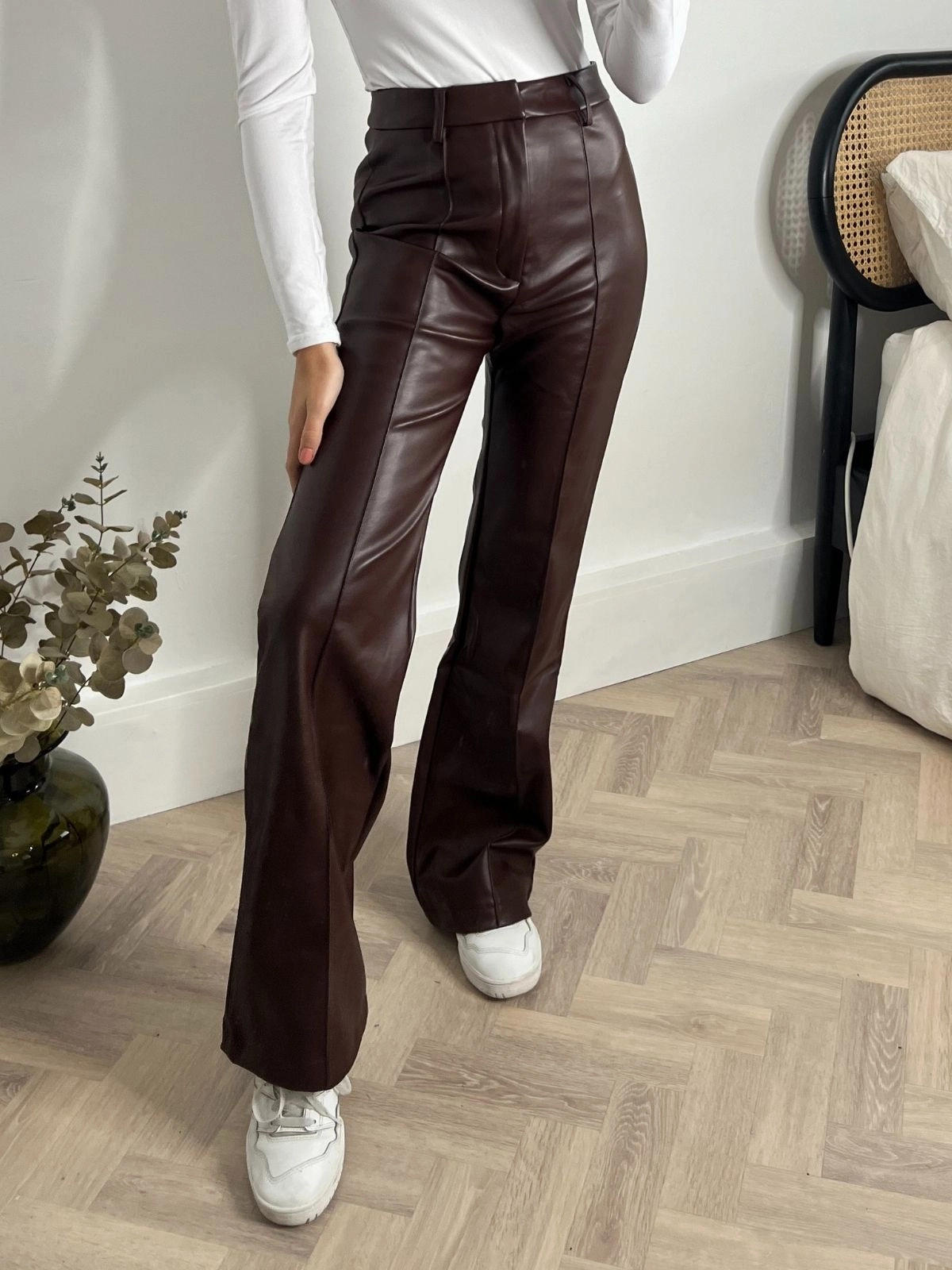 Alyssa PU Flare Trouser / Chocolate Practical Comfort Body Movement