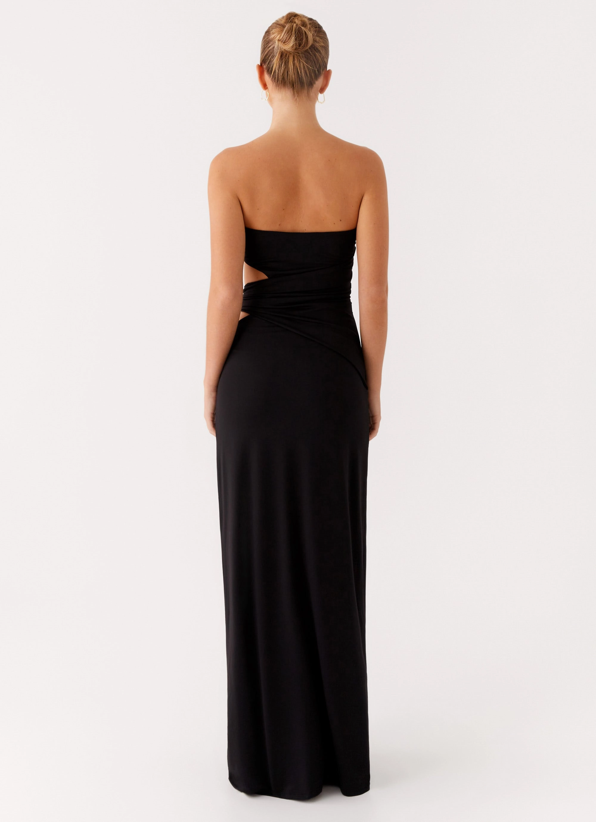 Anetta Maxi Dress - Black Artistic Edge