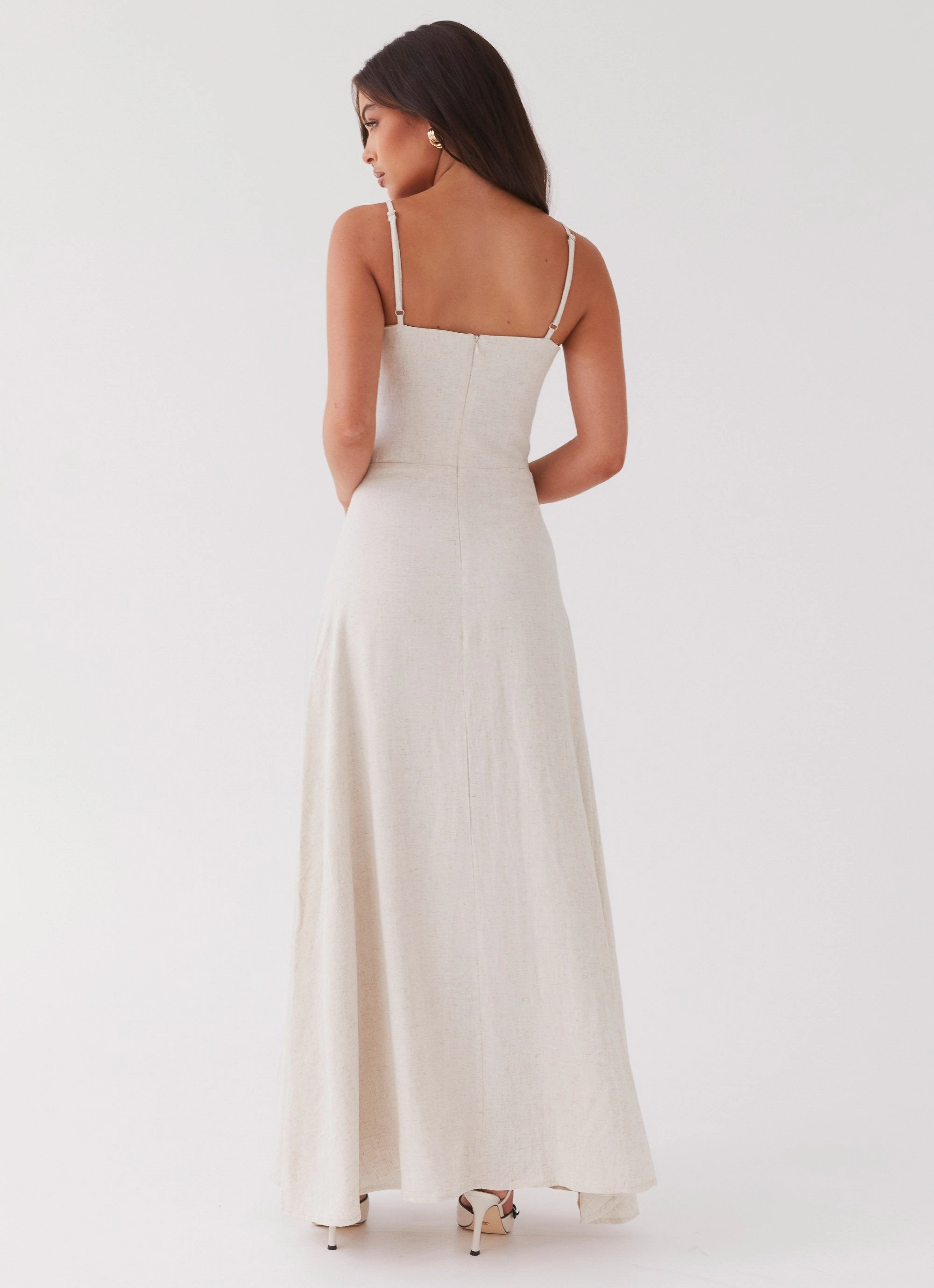 Angelina Linen Maxi Dress - Oatmeal Classic Appeal