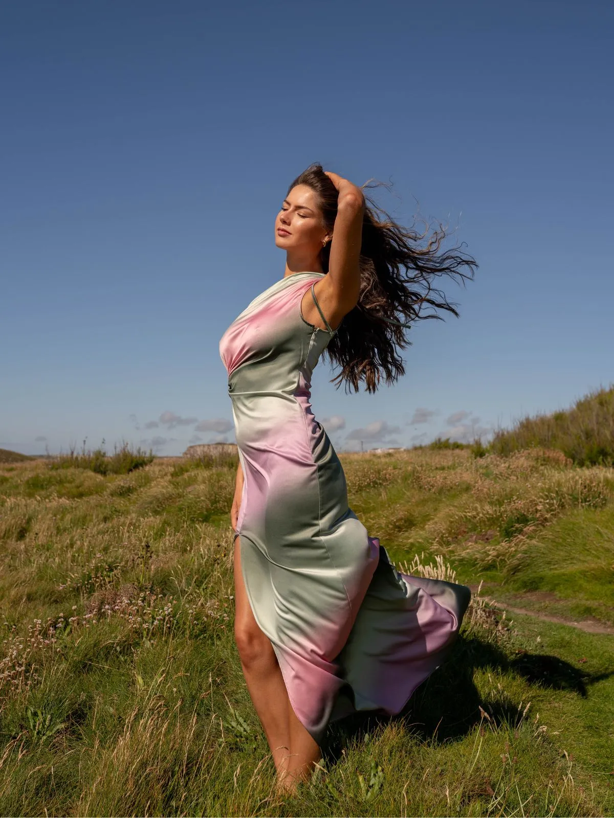 Fashionable Touch Button Accent Jovie Cut Out Maxi Dress / Ombre