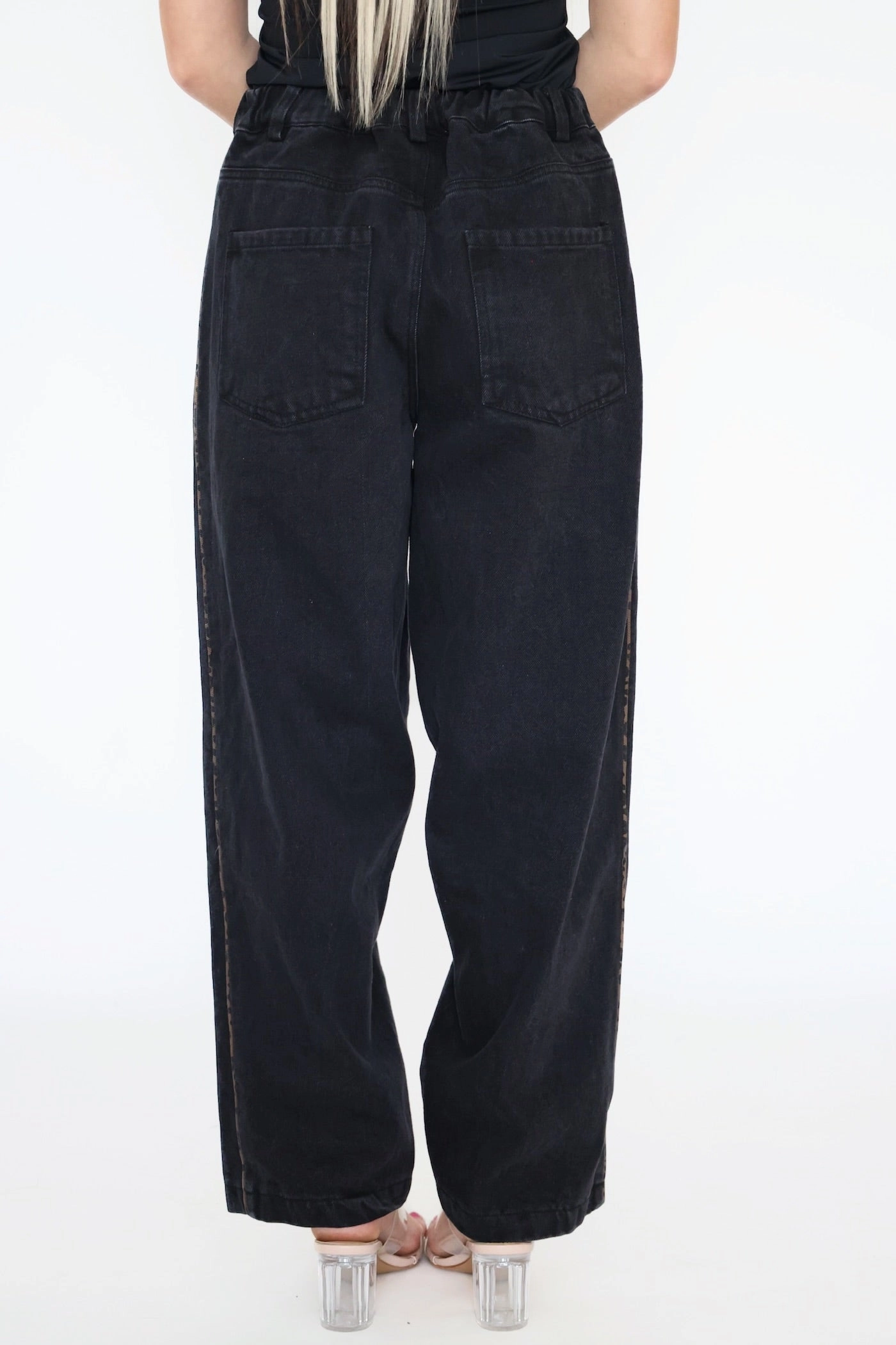 Robin Barrel Jeans Breathable Knit Fabric