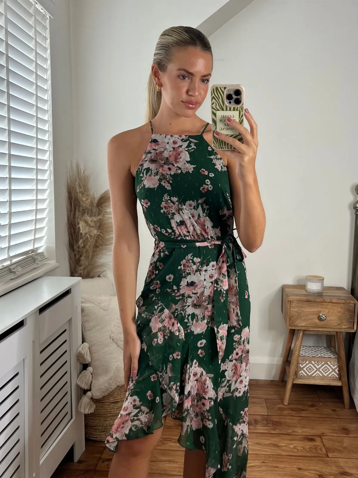 Ariana Halter Frill Dress / Chiffon Green Floral Travel-friendly