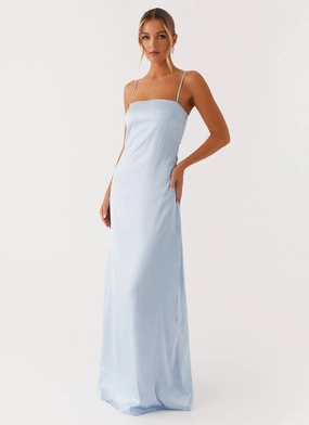 Aster Bloom Maxi Dress - Blue Soft Net All Fit Style Aster Bloom Maxi Dress - Blue