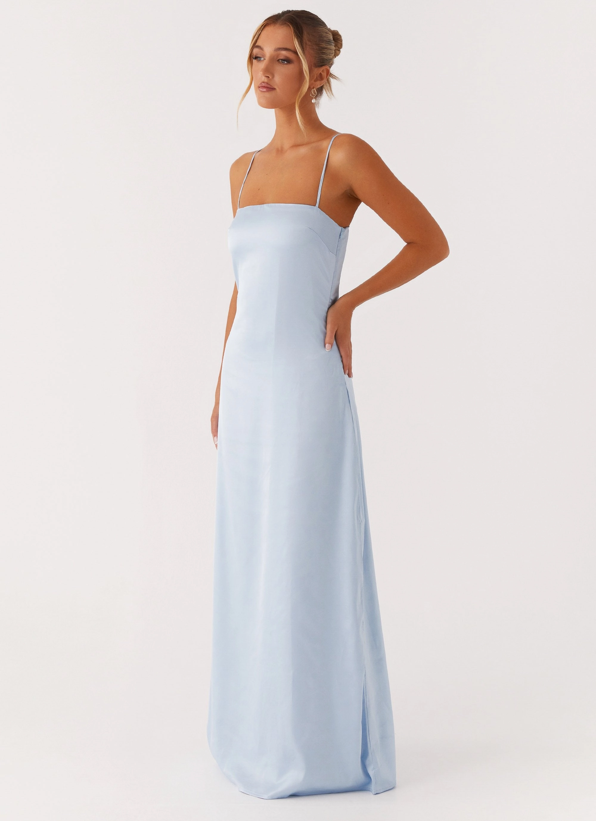 Aster Bloom Maxi Dress - Blue Machine-washable
