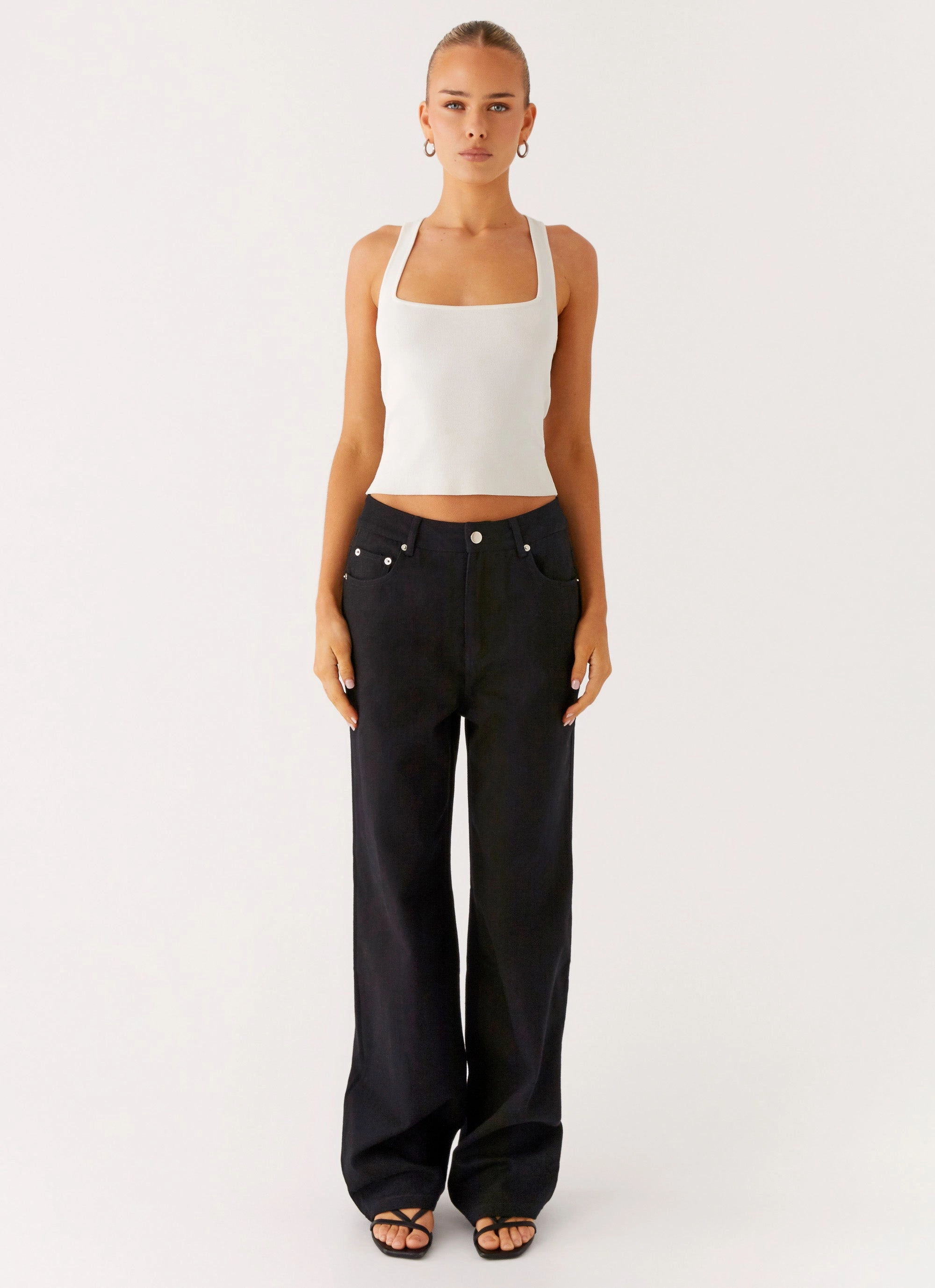 Vibrant Design Outdoor Adventure Stylish Back Again Straight Leg Denim Jeans - Black