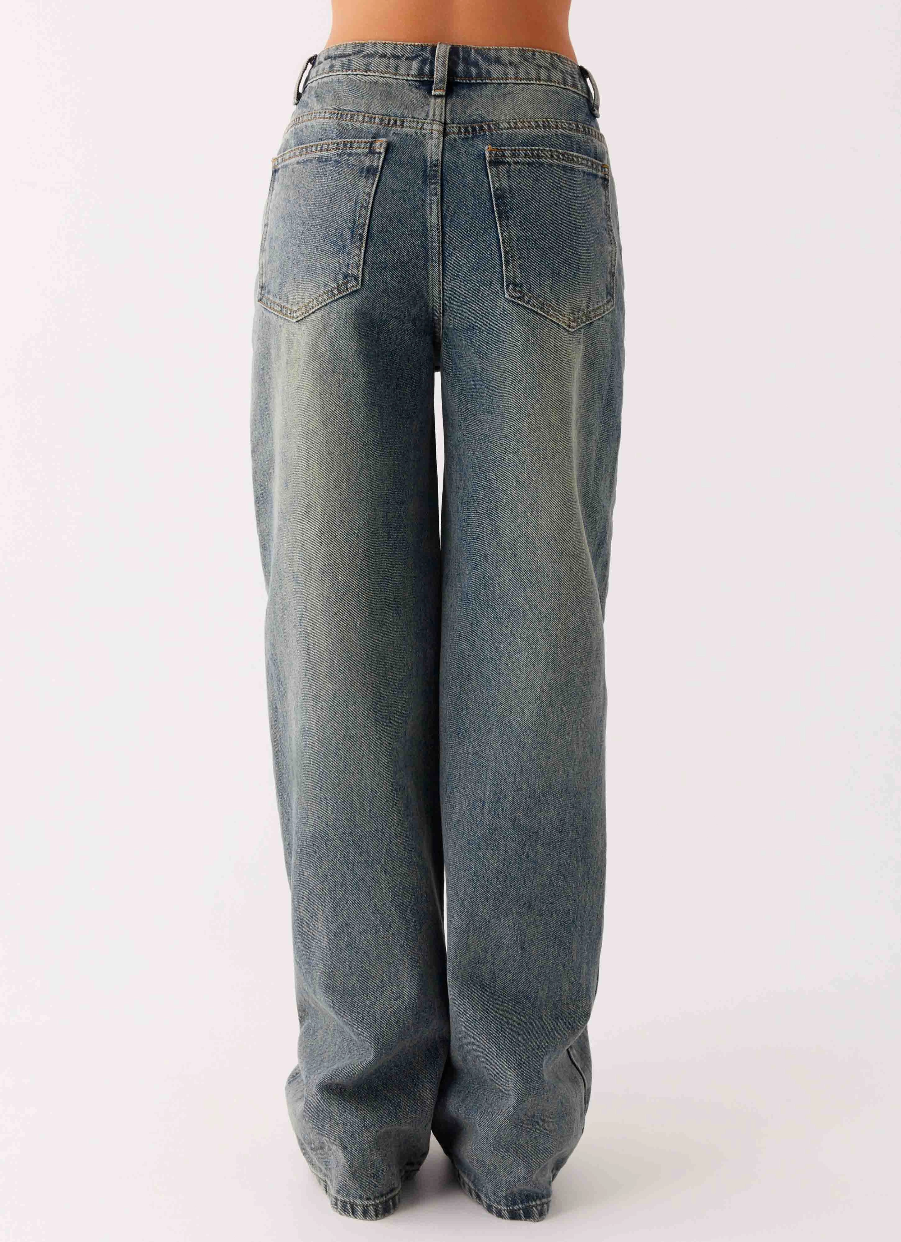 Back Again Straight Leg Denim Jeans - Dirty Wash City Walk Smart Casual