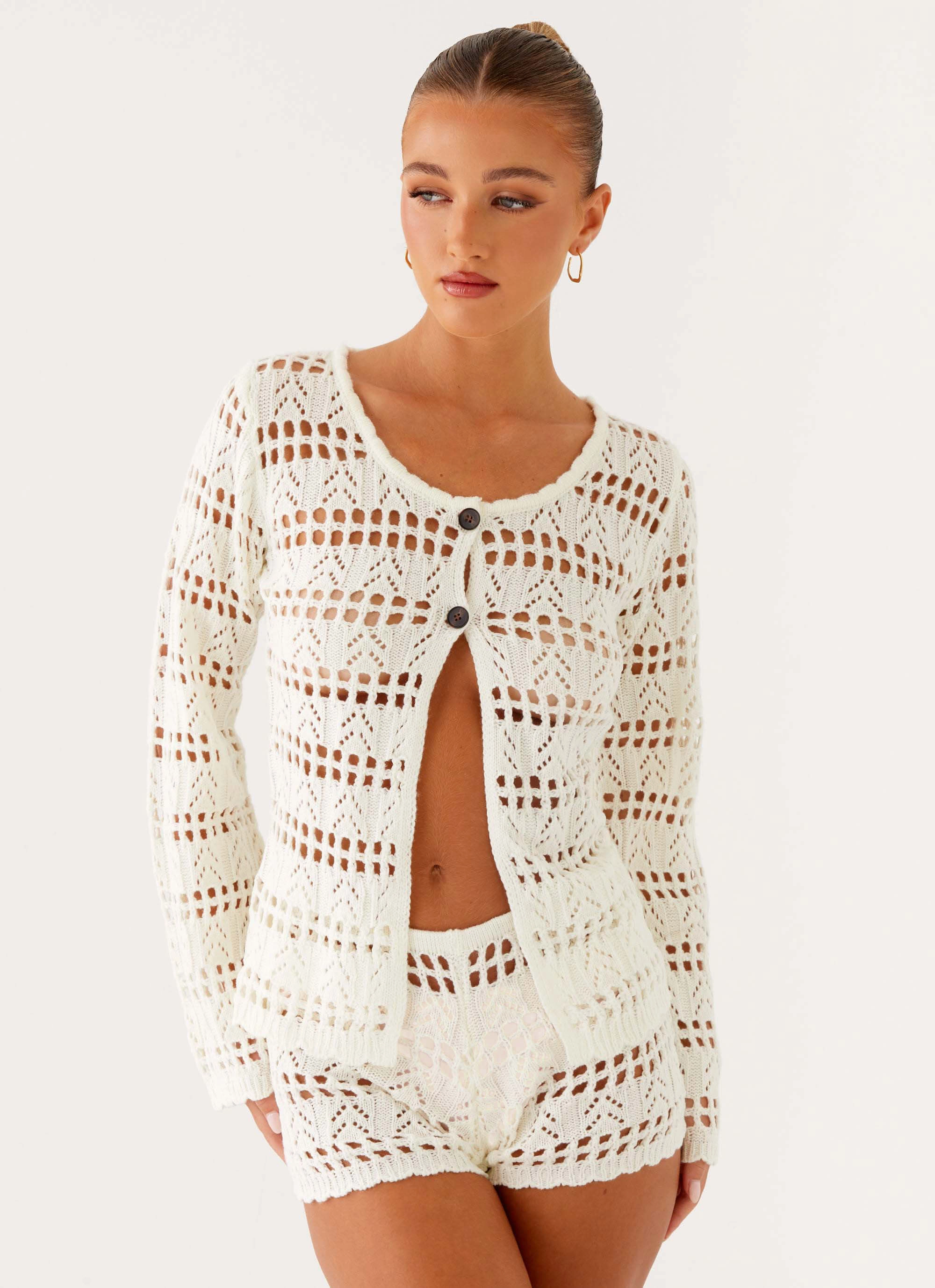Sleek Waist Baylock Crochet Shorts - White