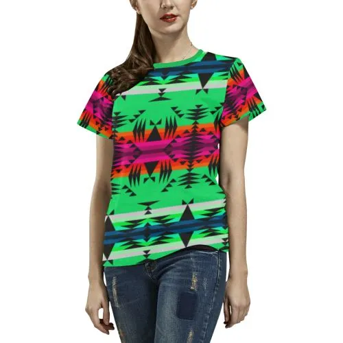 Between the Mountains Deep Lake T-shirt for Women/Large Size (USA Size) (