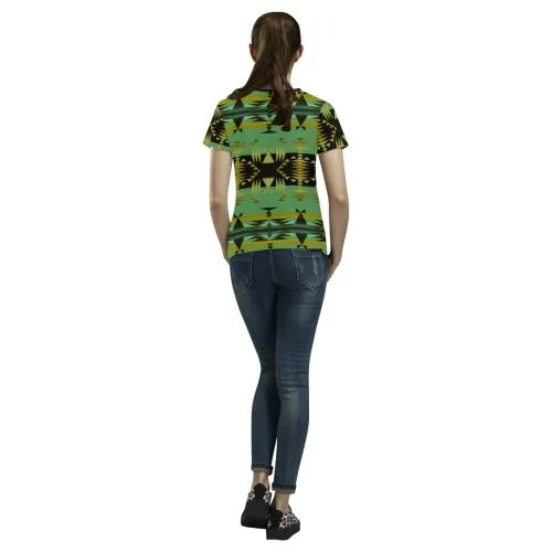 Between the Mountains Sage T-shirt for Women/Large Size (USA Size) (