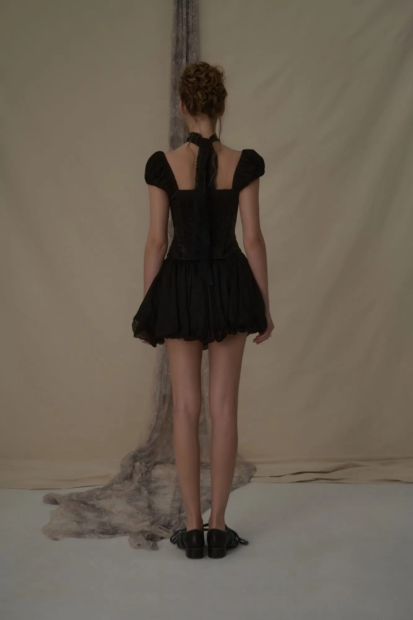 Black Frill Trim Bubble Sleeve Top