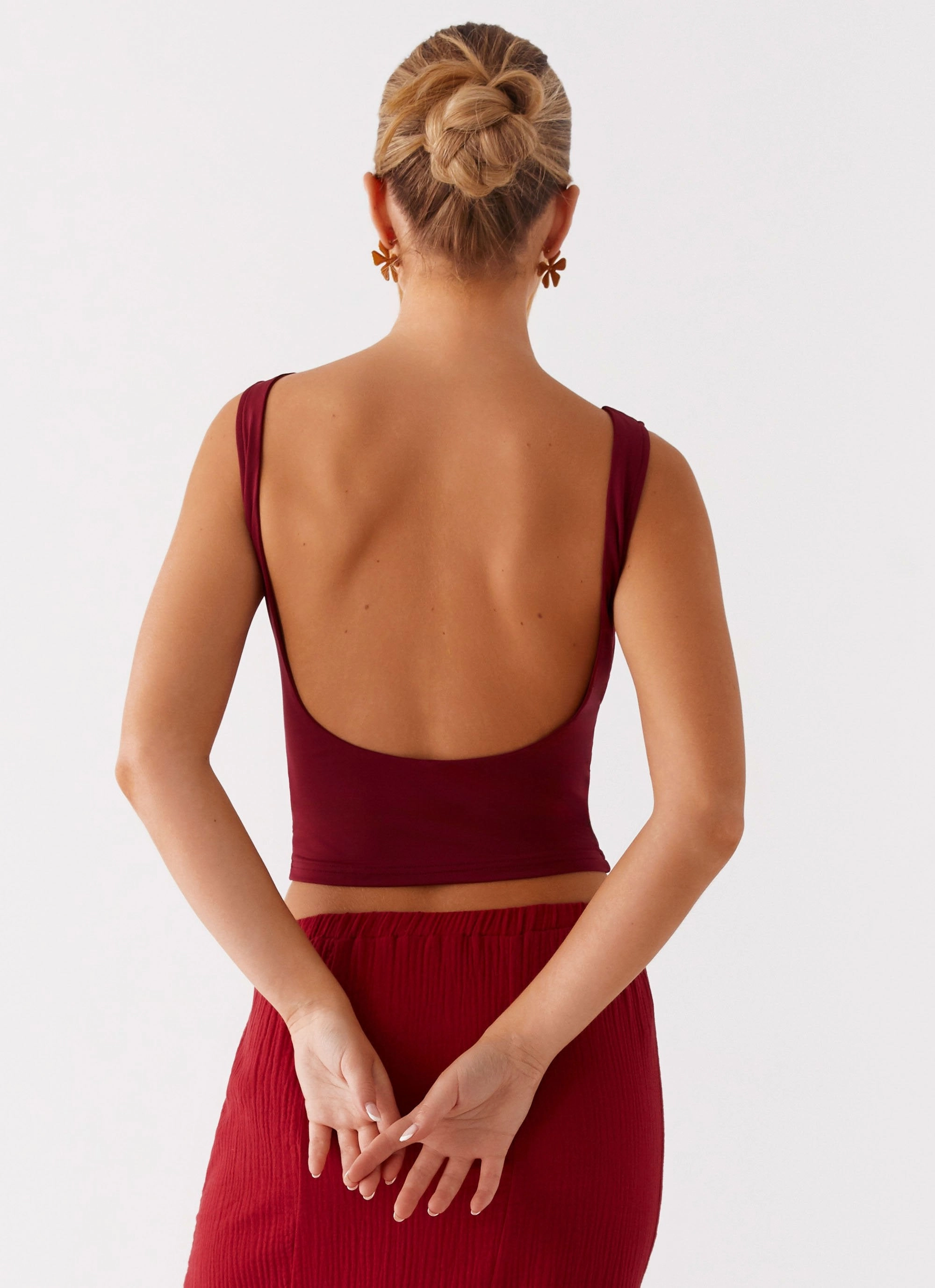 Adaptive Waistband Bound Seam Edges Blythe Top - Rhubard