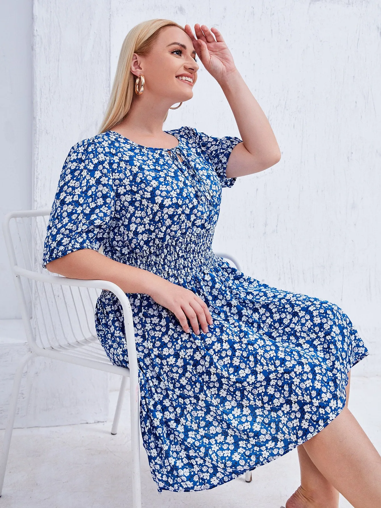 Boho Ditsy Floral Shirred Half Sleeve Tie Neck Semi-Sheer Flared High Waist Knee Length Plus Size Dress