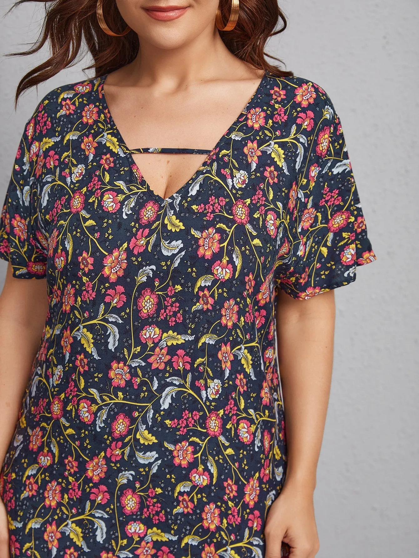 Boho Floral Cut Out Short Sleeve V Neck Flared Natural Midi Plus Size Dress