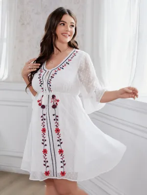 Boho Floral Embroidery Three Quarter Length Sleeve V Neck Flared High Waist Short Plus Size Dress