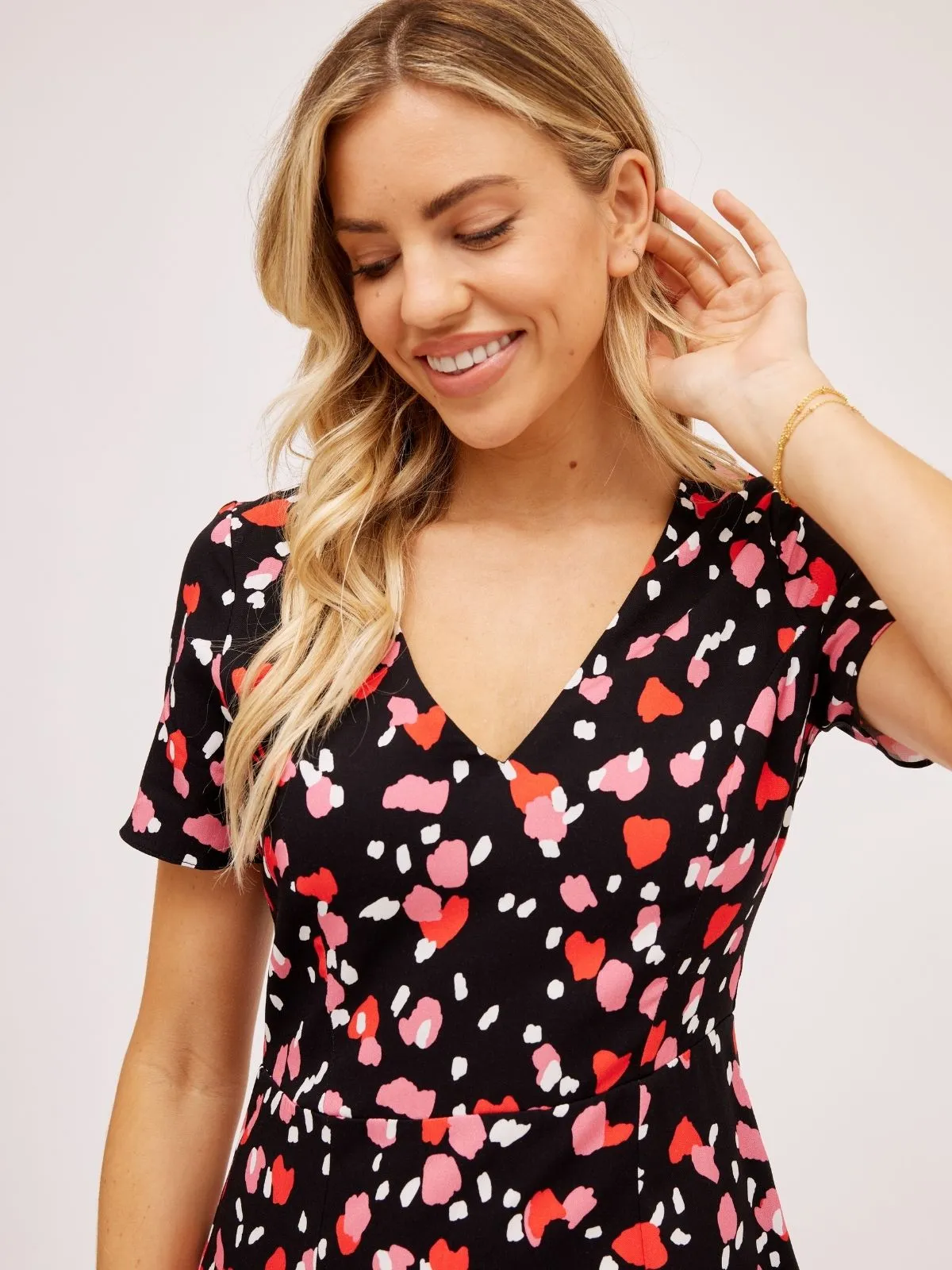 Winnie V Neck Midi Dress / Abstract Heart Layer Ready