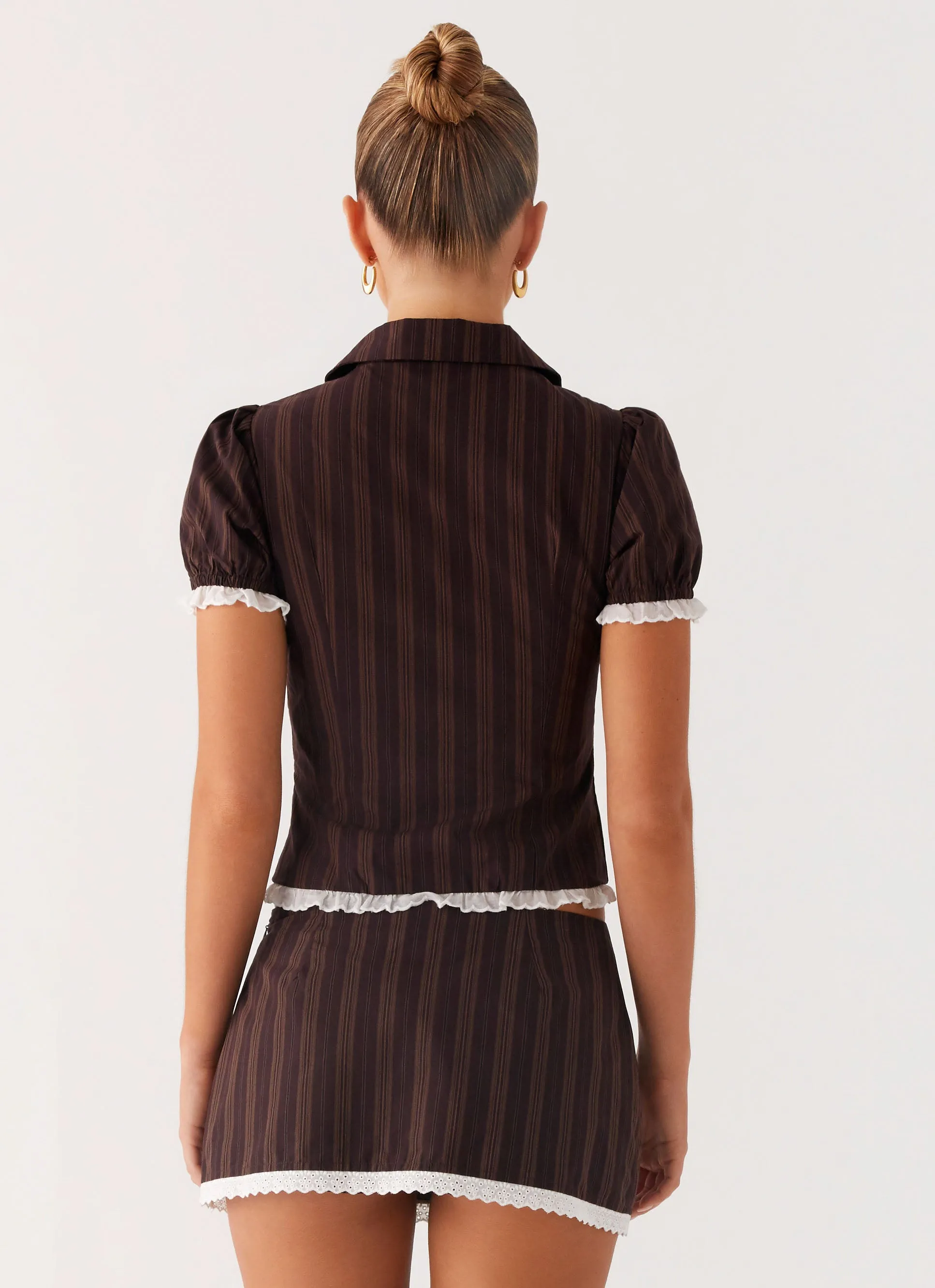 Contemporary Design Simple Comfort Janette Low Rise Micro Mini Skort - Toffee Stripe