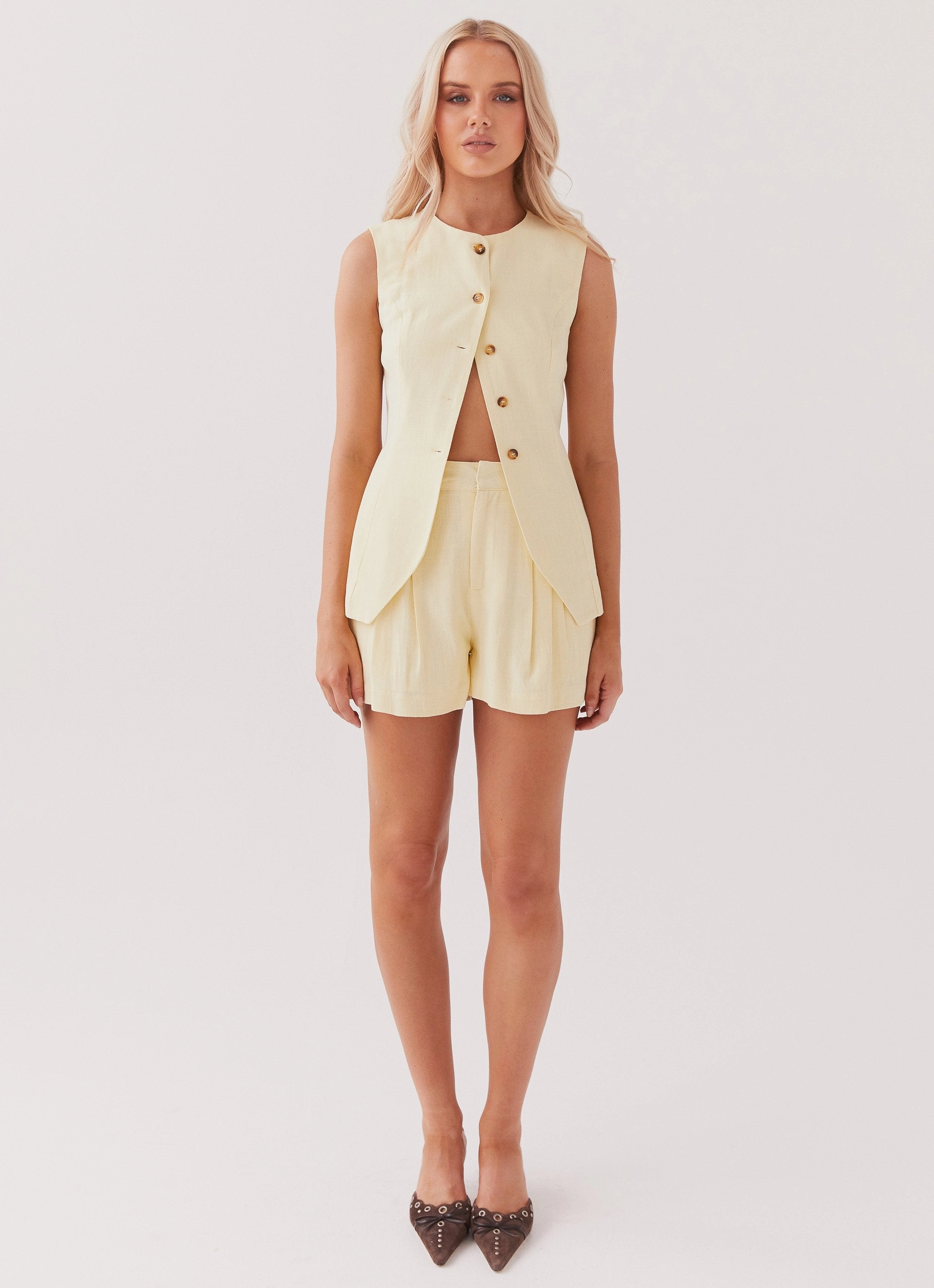 Lined interior Flattering Shape Born For Bordeaux Linen Shorts - Lemon