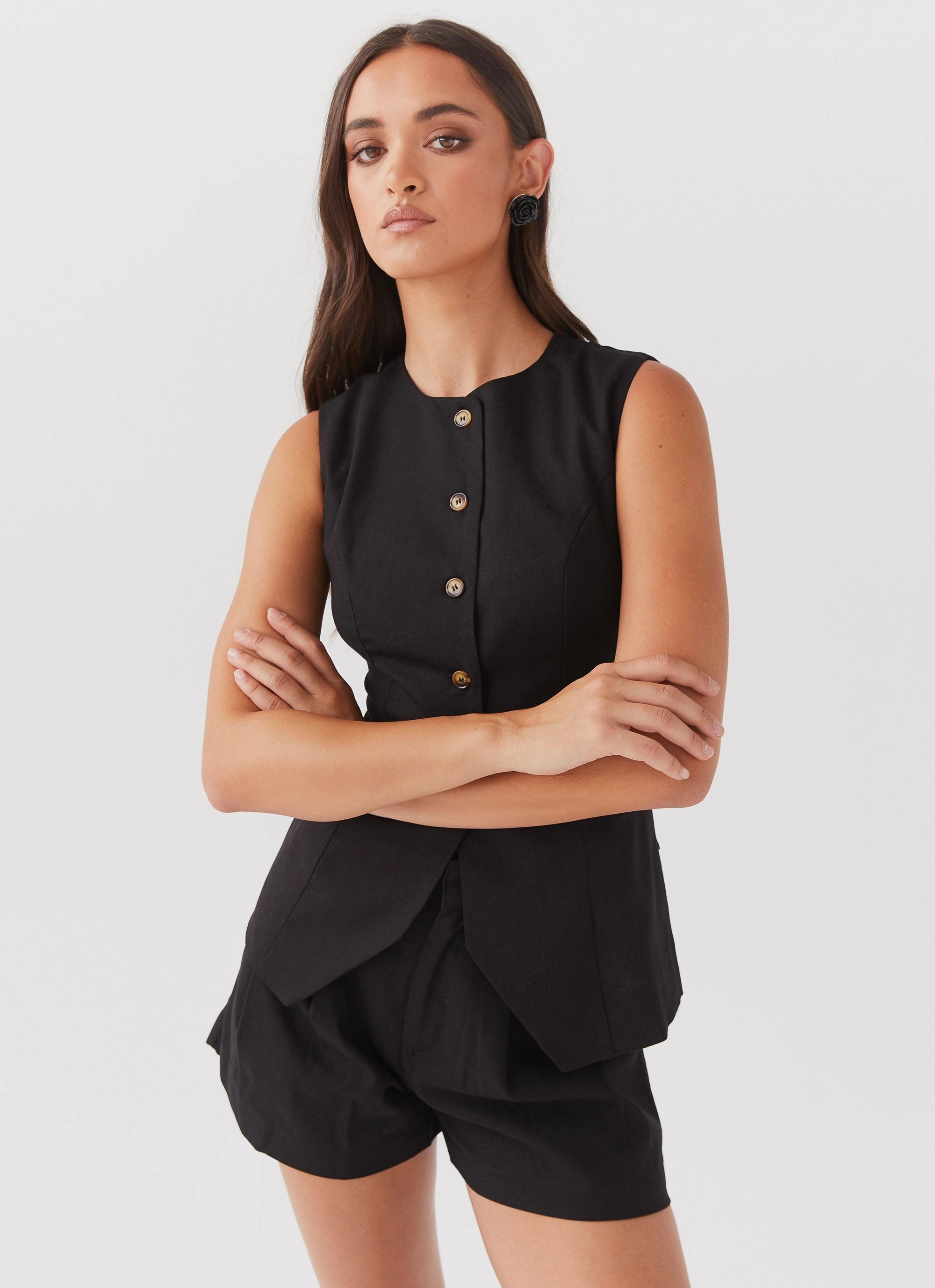 Born For Bordeaux Linen Vest - Black Water-resistant