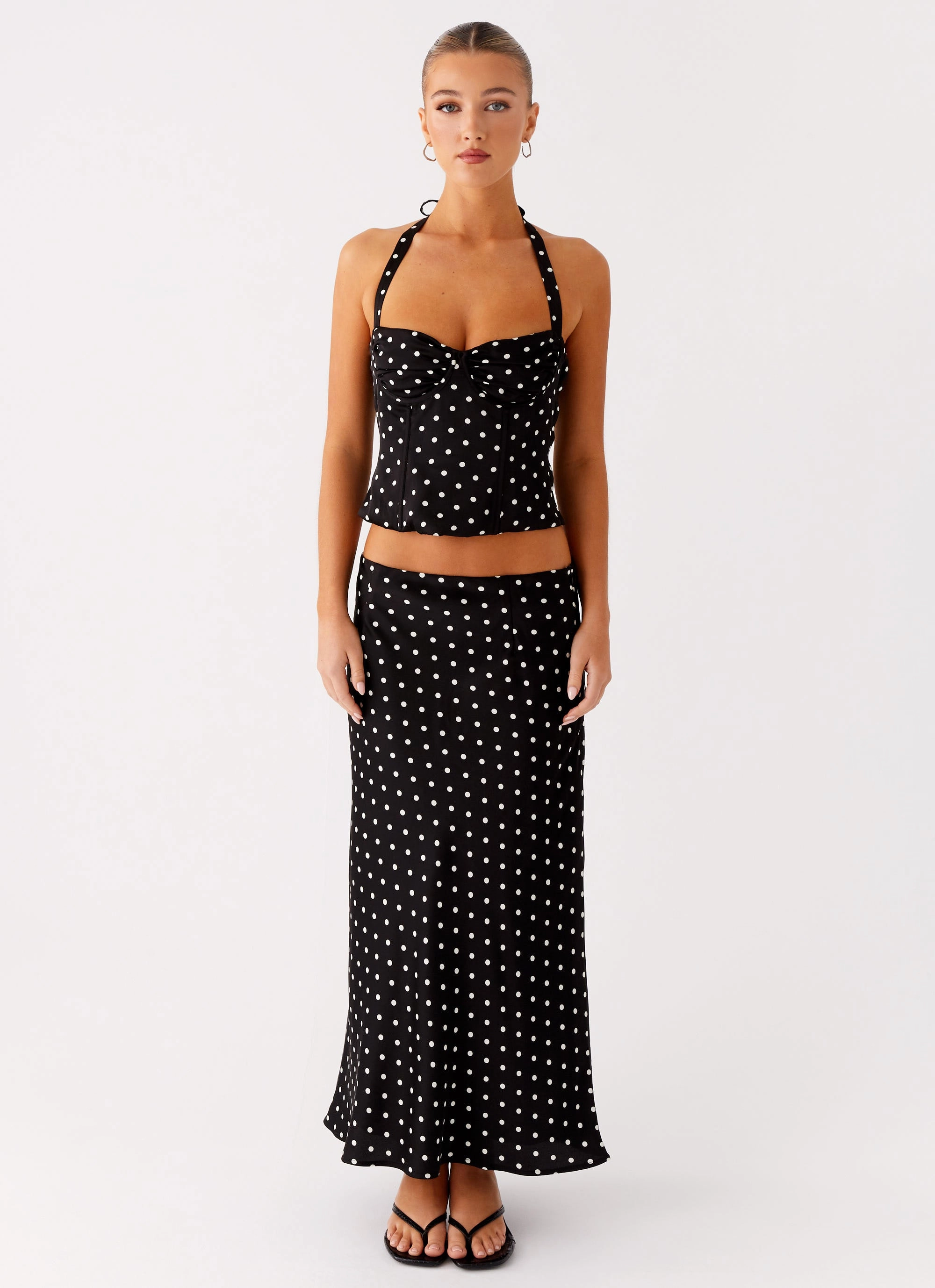 Full Coverage Fit WrinkleResistant Fabric Breanne Top - Black Polka Dot