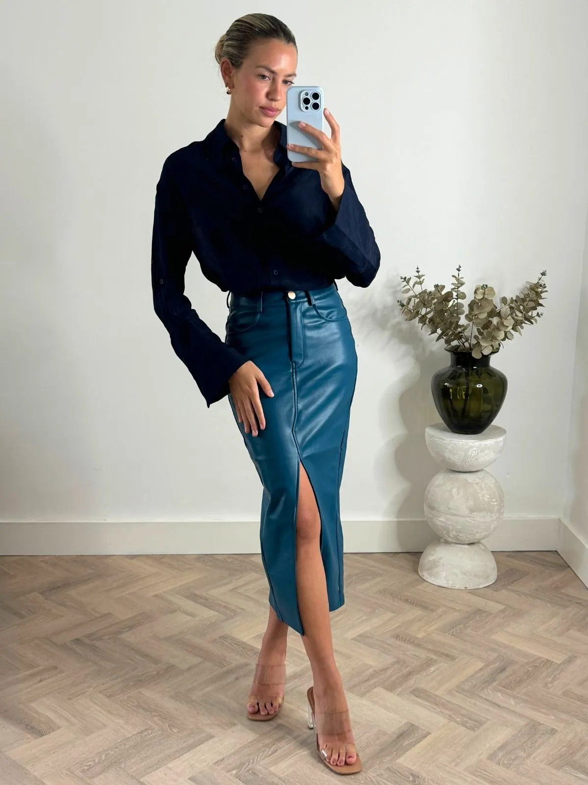 Laidback Feel Brielle Pu Midi Skirt in Teal
