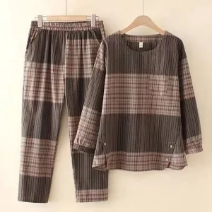 Brown Loose Plus Casual Contrast Pajama Set