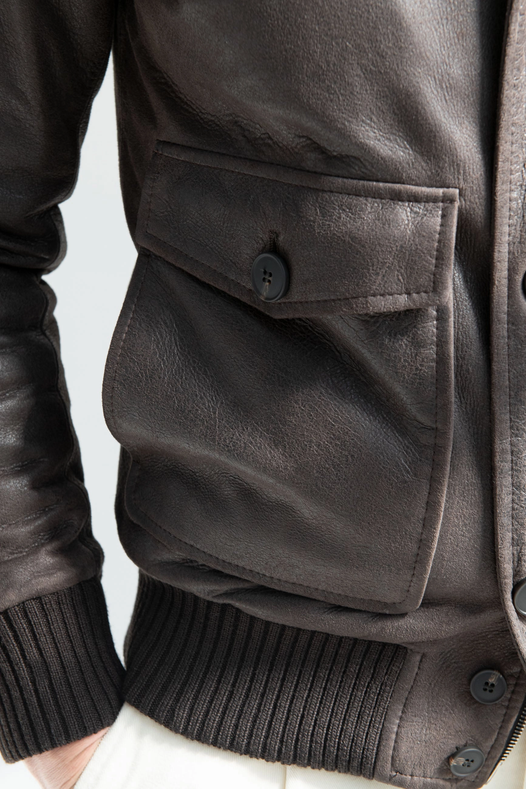Brown leather bomber ?C Made in Italy