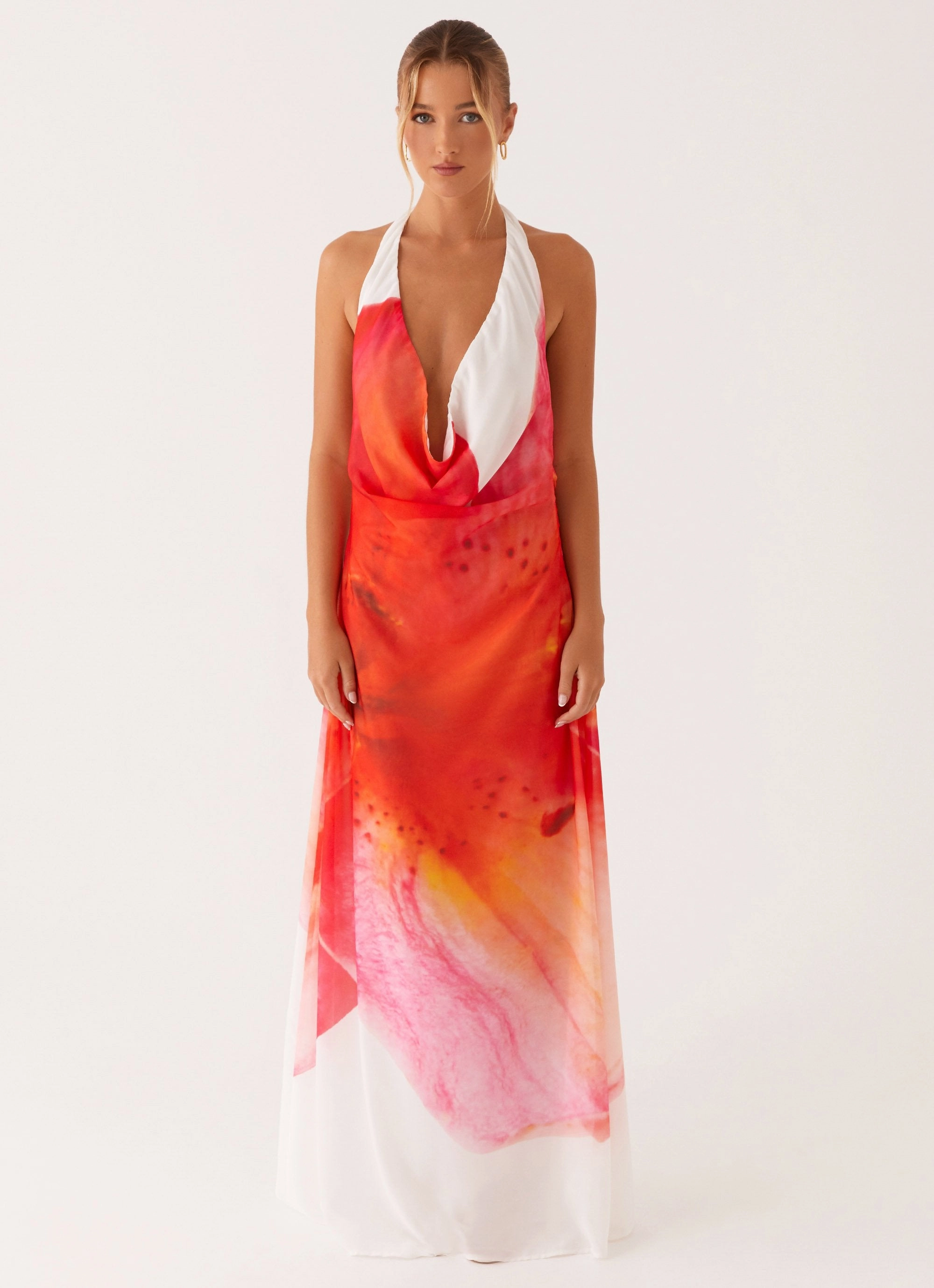 Travel piece Neutral Finish Calabasas Maxi Dress - White Floral