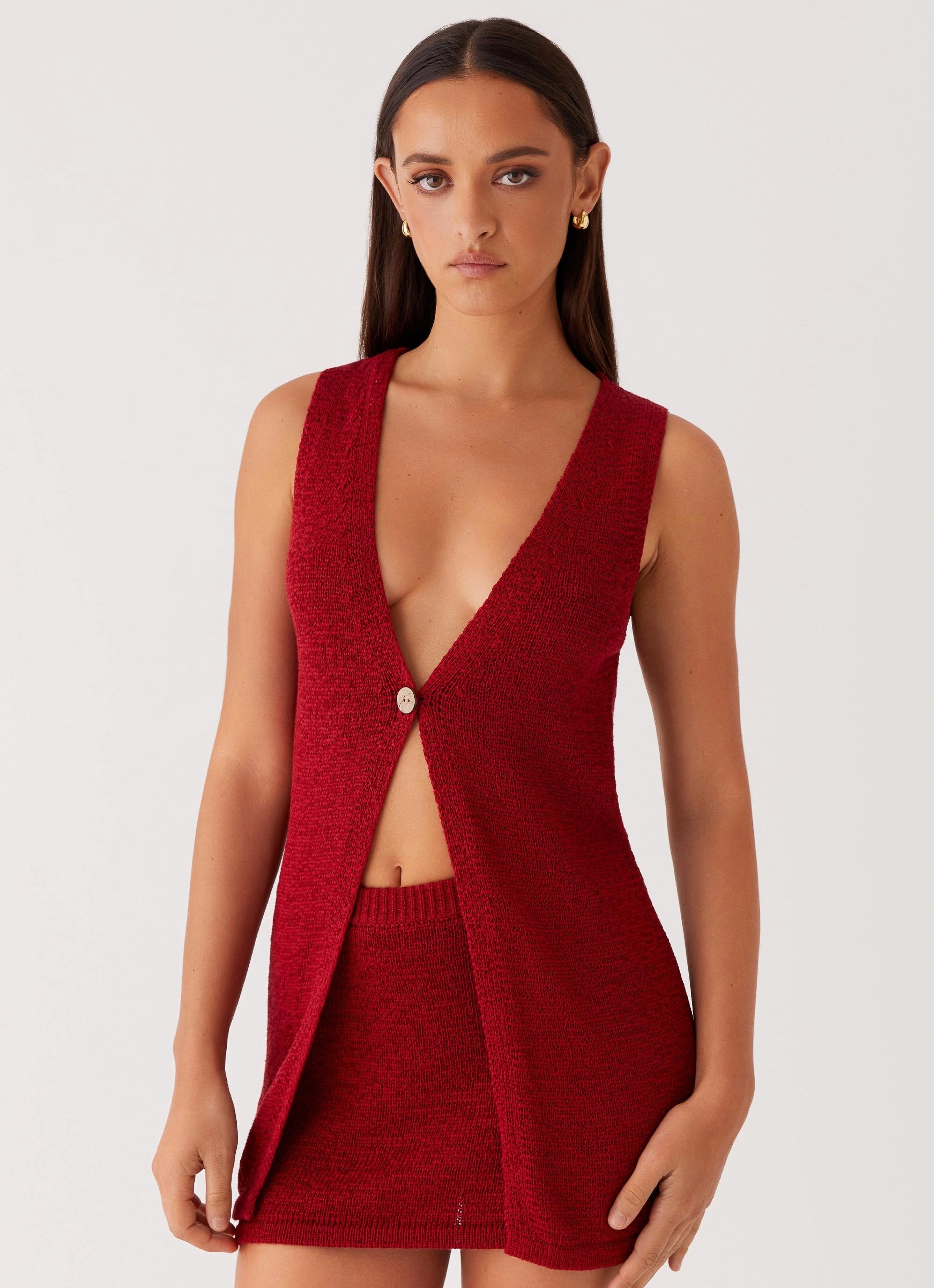 LayeredCollar Four Way Stretch Fabric Capri Glow Knit Top - Maroon