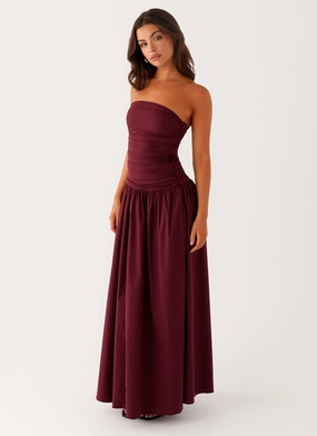 Carmel Maxi Dress - Mulberry Minimalist Appeal Carmel Maxi Dress - Mulberry Flowing Lines