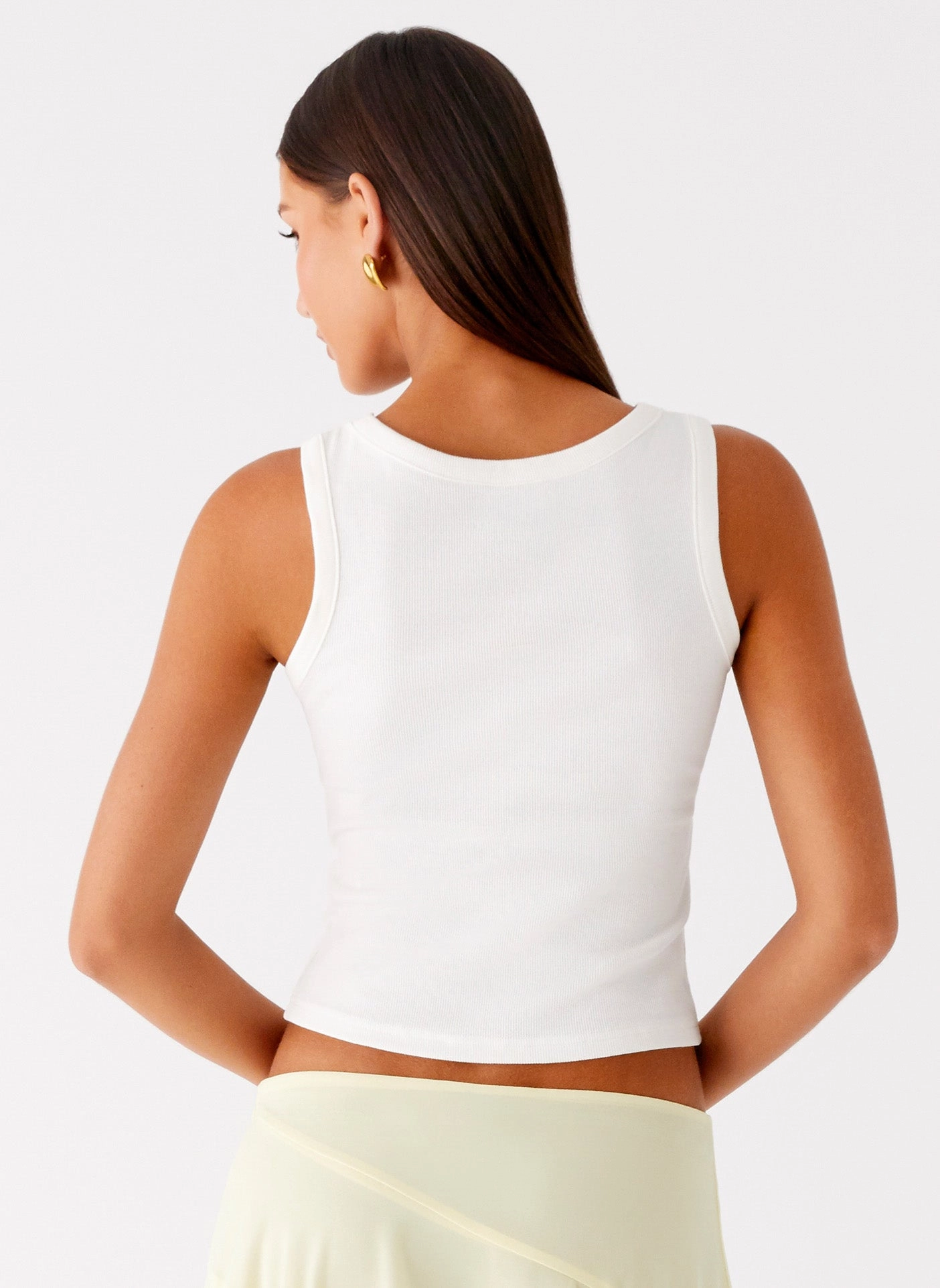 Carmela Tank Top - White SeamlessDesign Hygroscopic Inner Layer