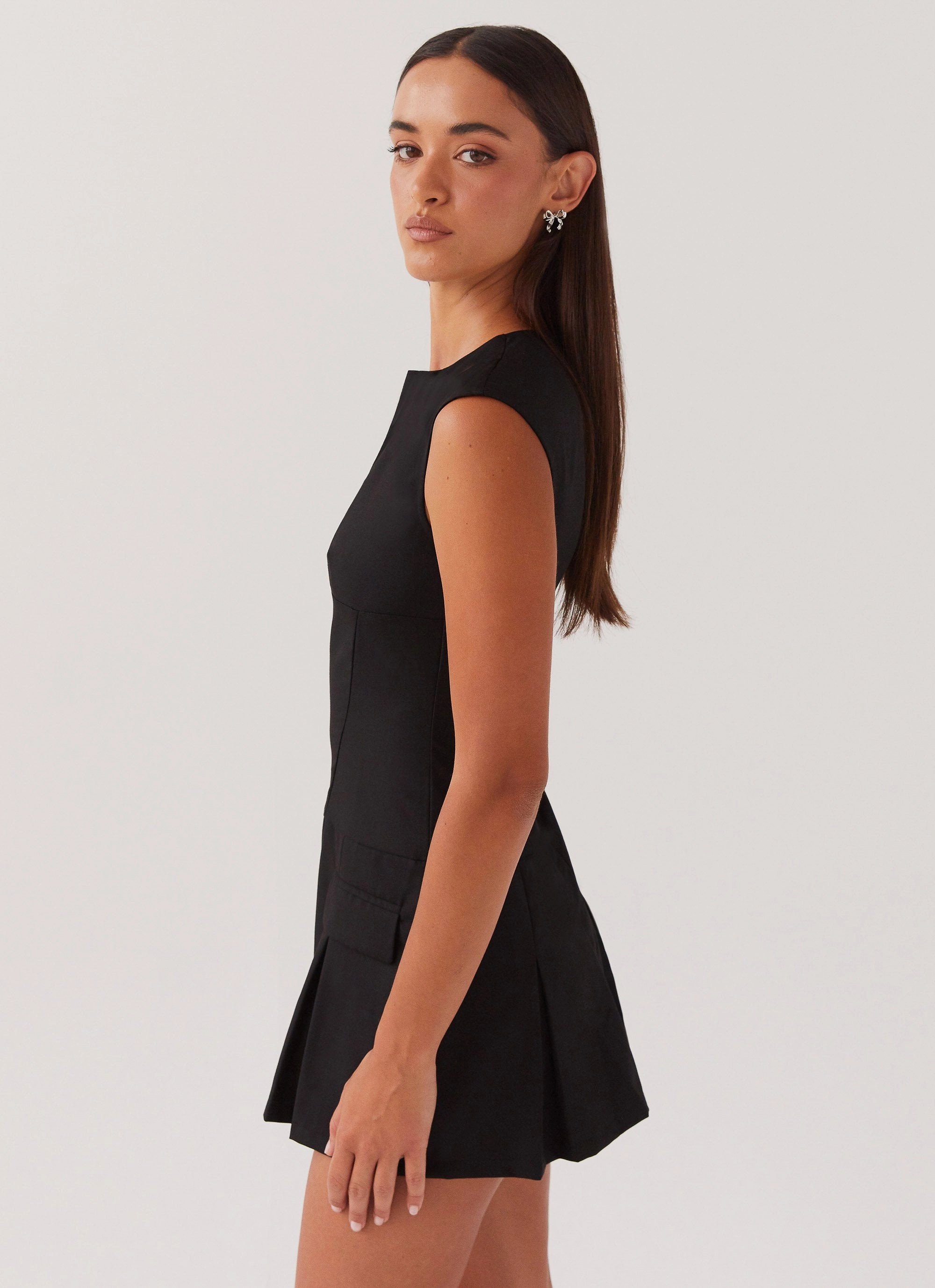 Chic Tailoring Design Fitted Neat Cassia Mini Dress - Black