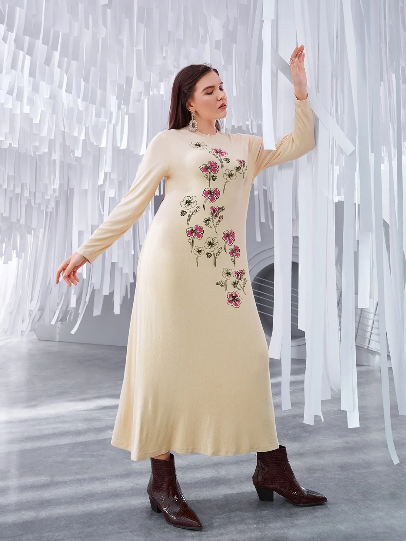 Casual Floral Long Sleeve Round Neck Straight Natural Midi Plus Size Dress