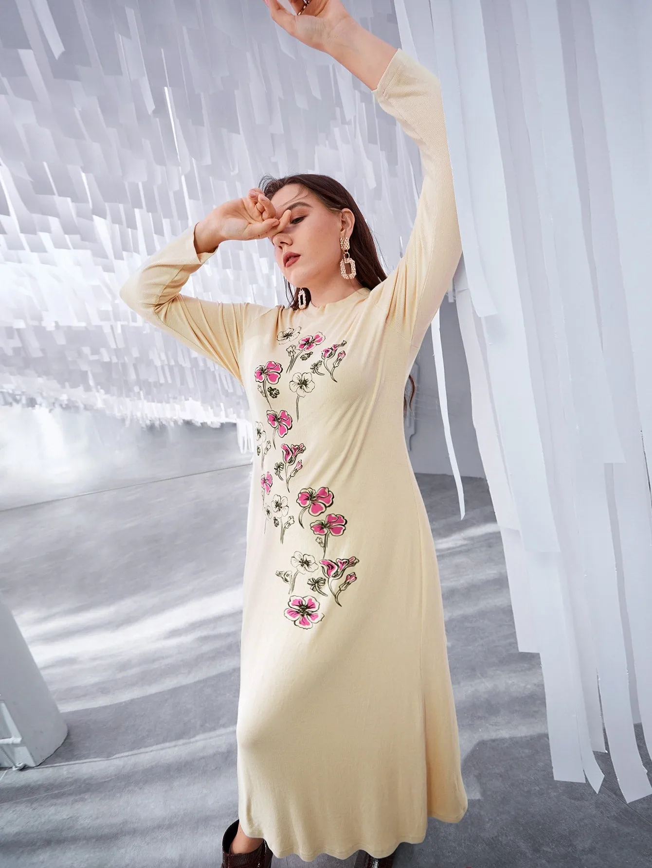Casual Floral Long Sleeve Round Neck Straight Natural Midi Plus Size Dress