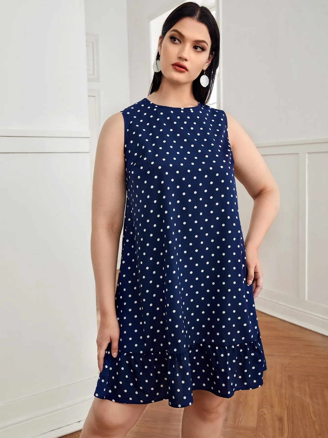 Casual Polka Dot Sleeveless Round Neck Flared Short Plus Size Dress