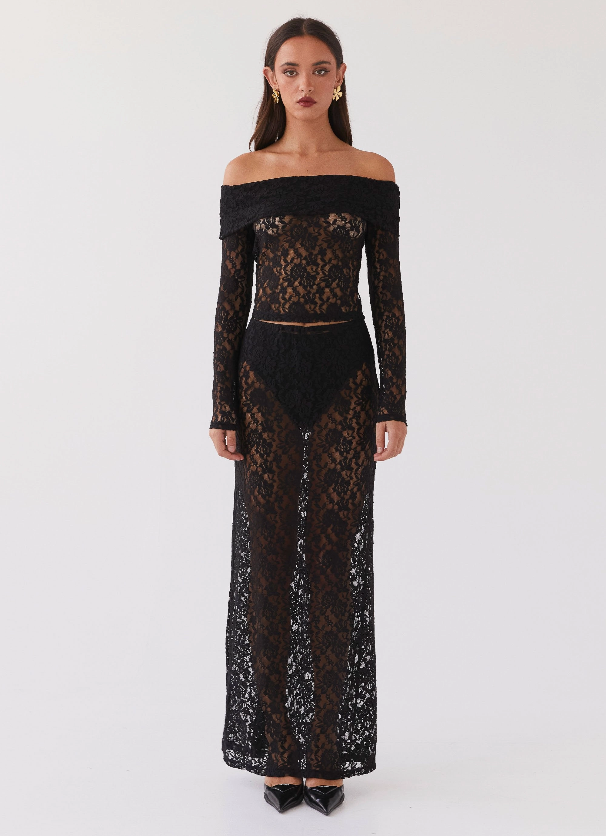 Zephyra Lace Long Sleeve Top - Black wrinkle free finish All Season