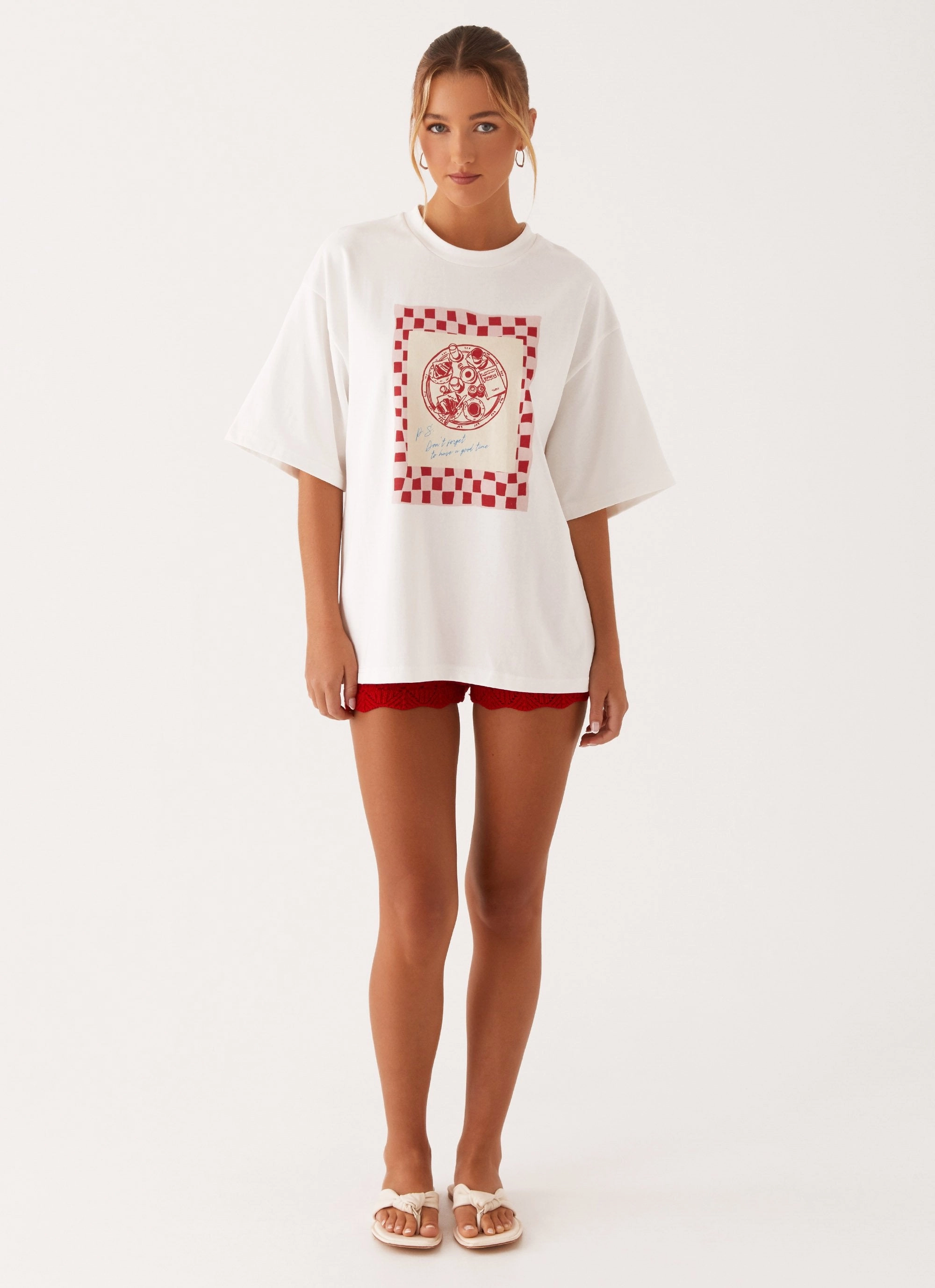 Slim Silhouette Lightweight Wear Oakley Low Rise Crochet Mini Shorts - Red