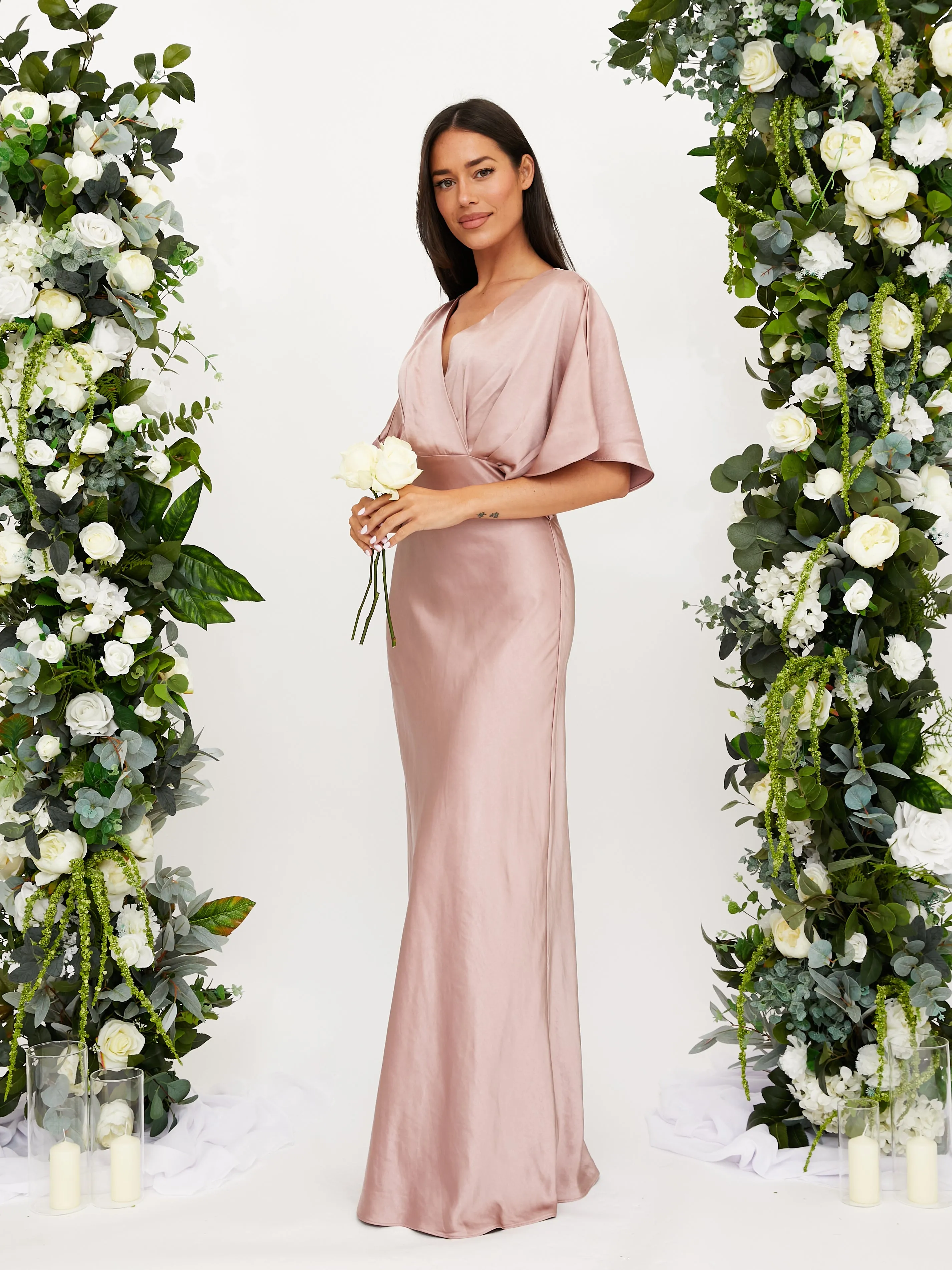 Angel Sleeve Maxi Satin Dress / Blush Flared-Hem Fitted Shape