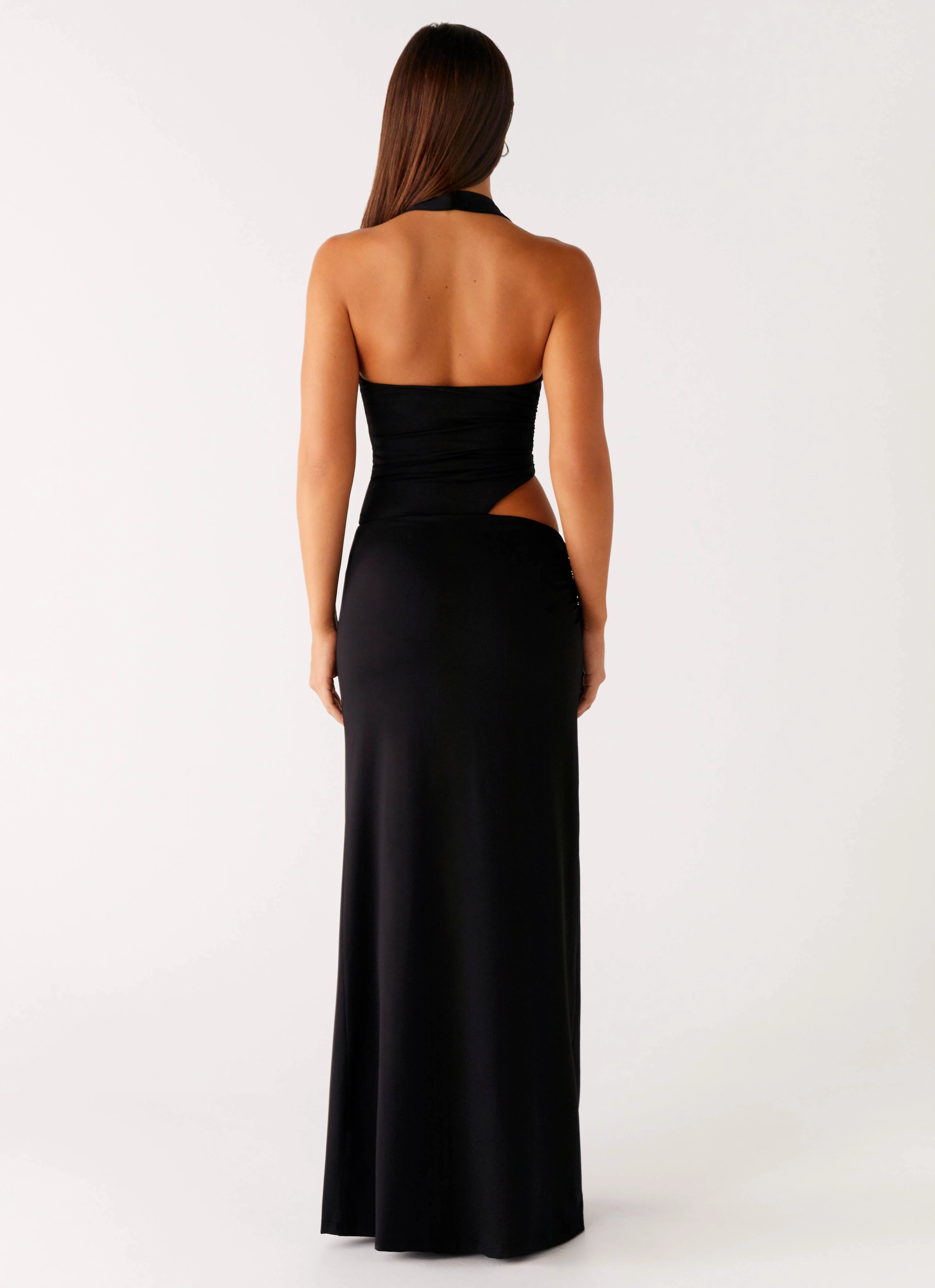 Elegant Finish Smooth-Finish Chella Maxi Dress - Black