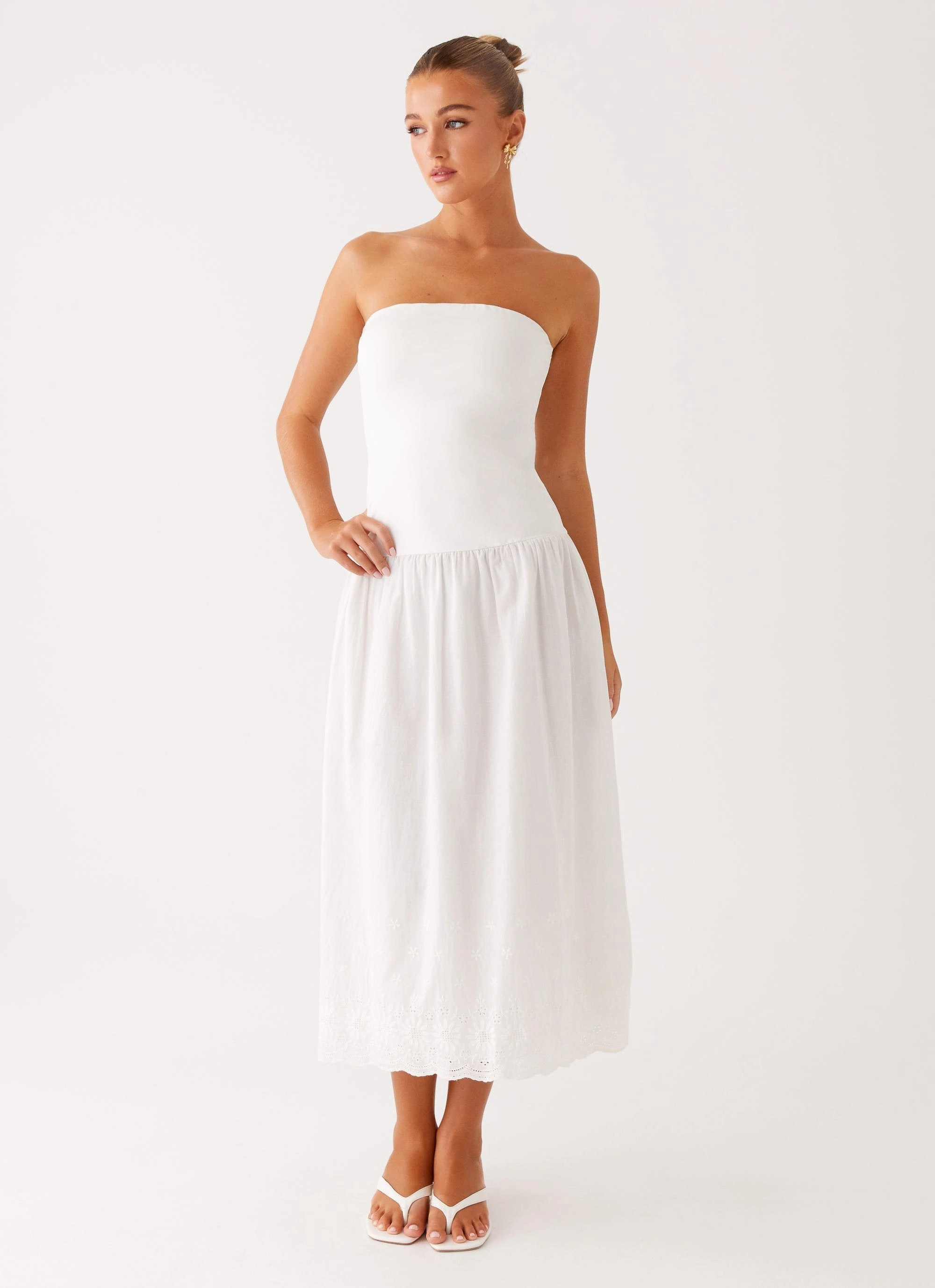 Airy Touch Flexible Style Cherry Skies Midi Dress - White