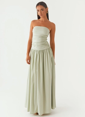 Chic and Cozy Carmel Maxi Dress - Sage Carmel Maxi Dress - Sage Classic Appeal