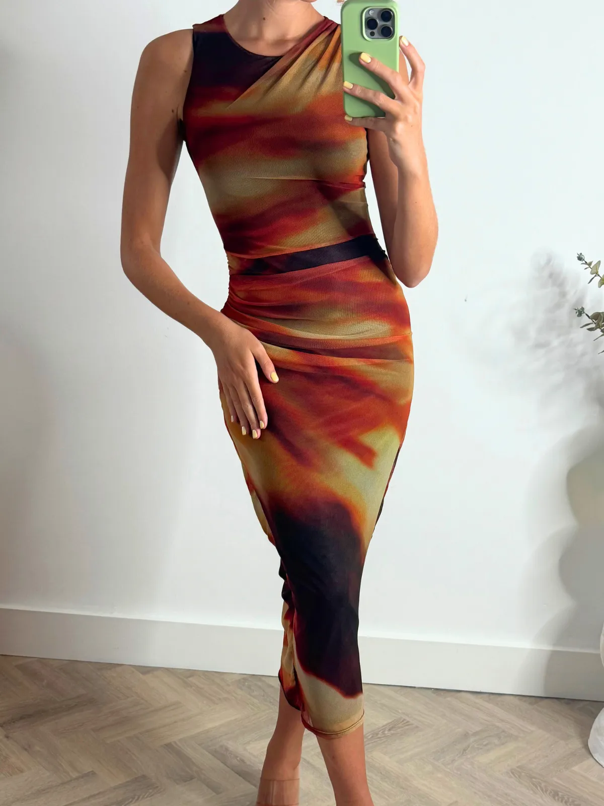 Naya Mesh Sleeveless Maxi dress / Orange Ombre Balanced feel