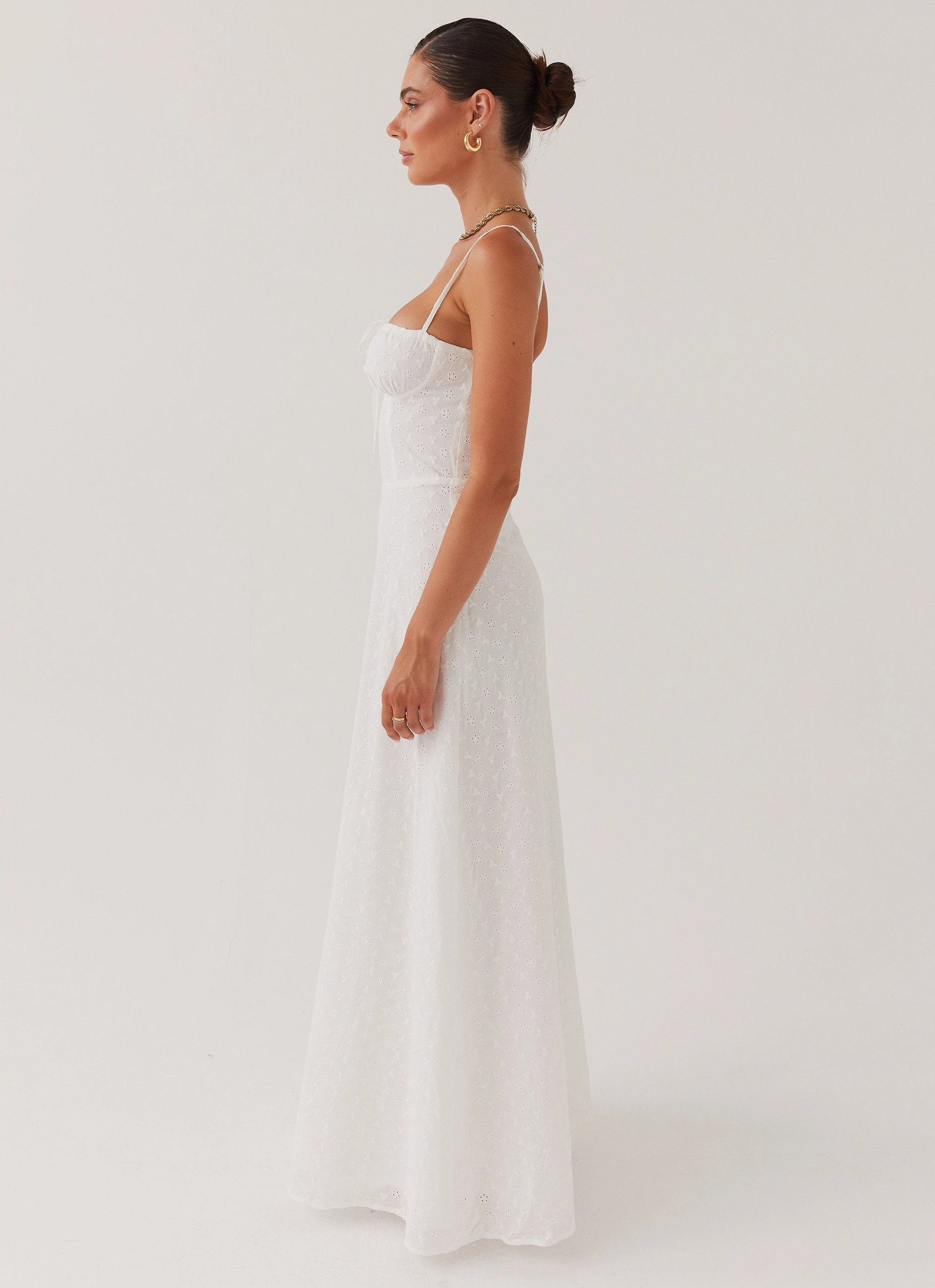 Summer Fashion Elsie Broderie Maxi Dress - White