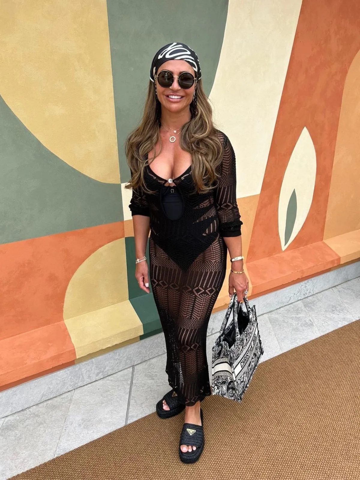 Flattering Shape Design Coco Long sleeve Crochet Midaxi Dress / Black